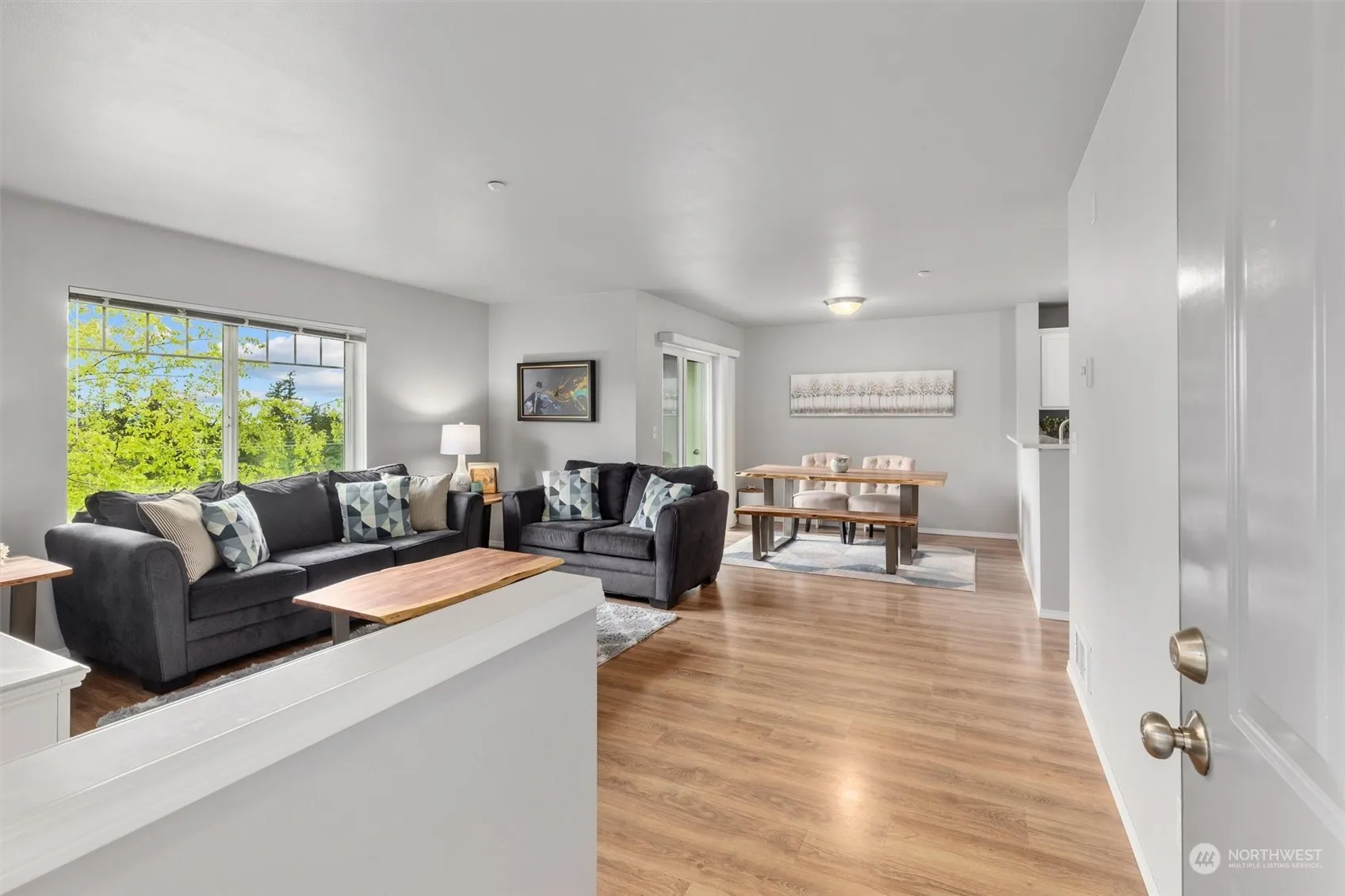 Property photo for 1957 23rd Place Ne #303, Issaquah photo 2