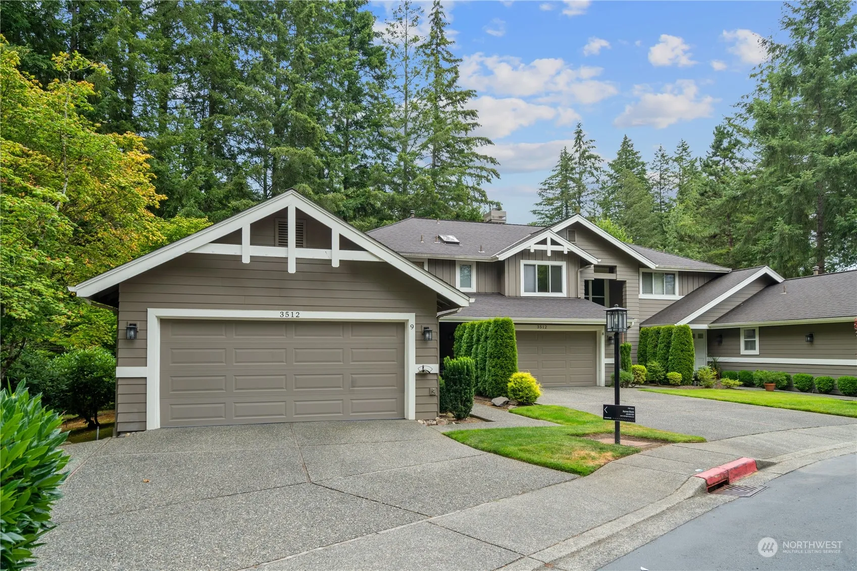 Property photo for 3512 255th Lane Se #apt 9, Sammamish photo 2