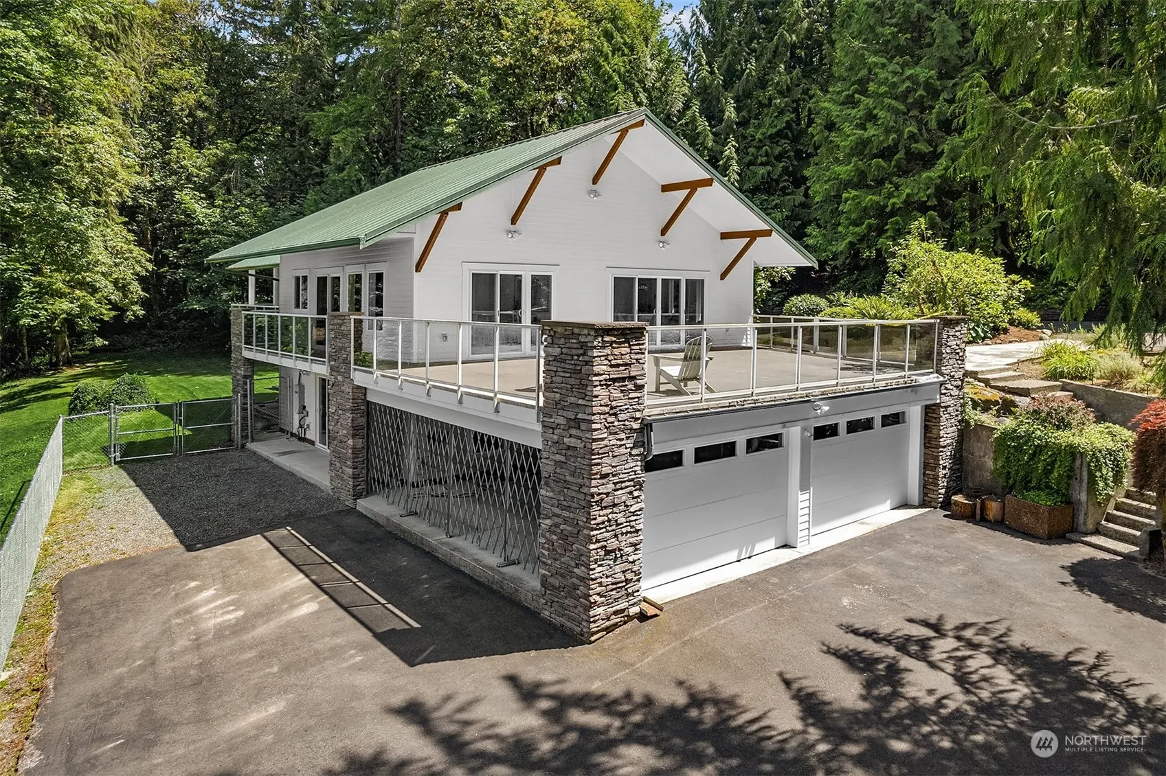 Property photo for 1722 264th Avenue Ne, Redmond