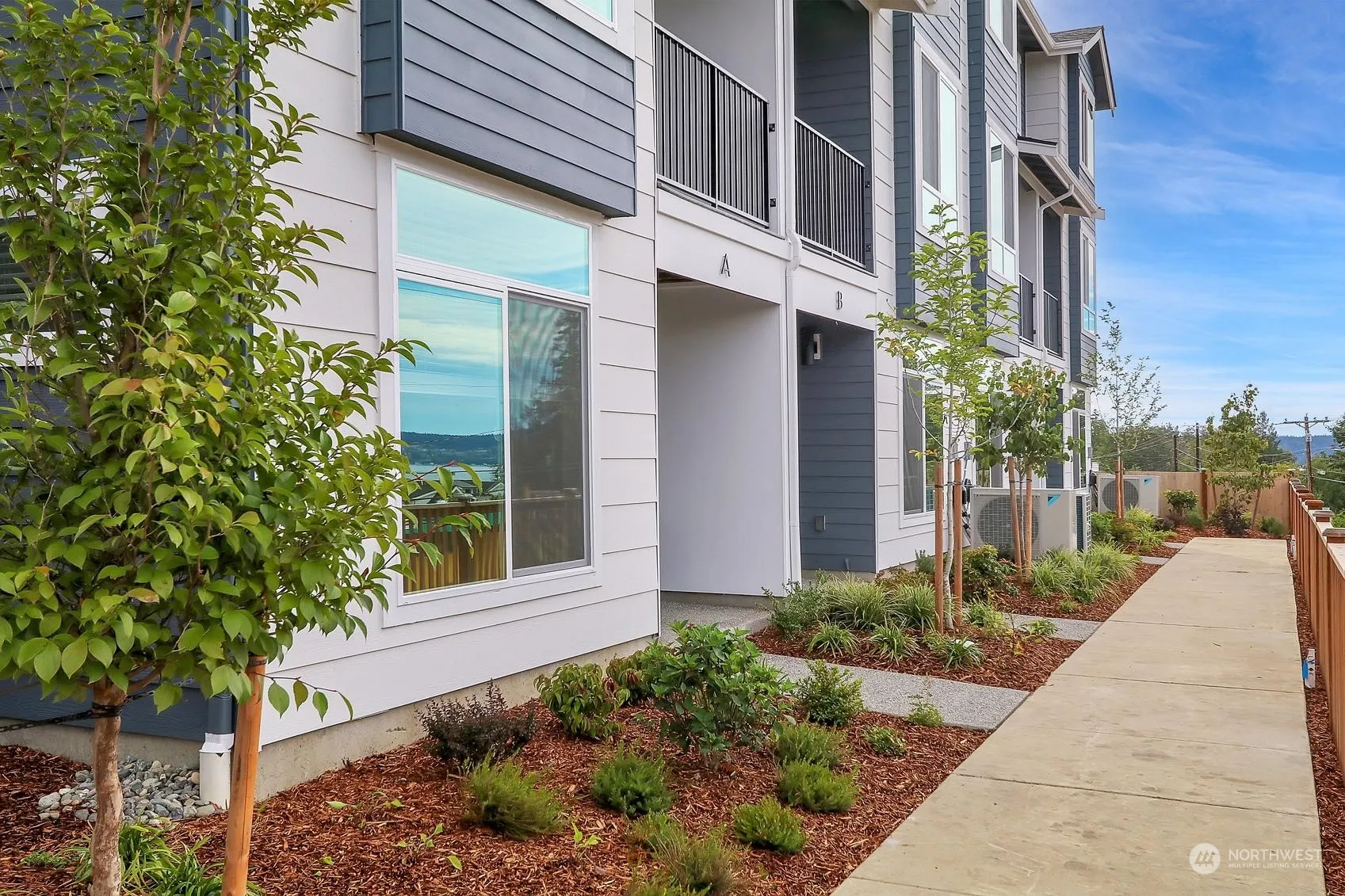 3702 W Mukilteo Boulevard #e, Everett