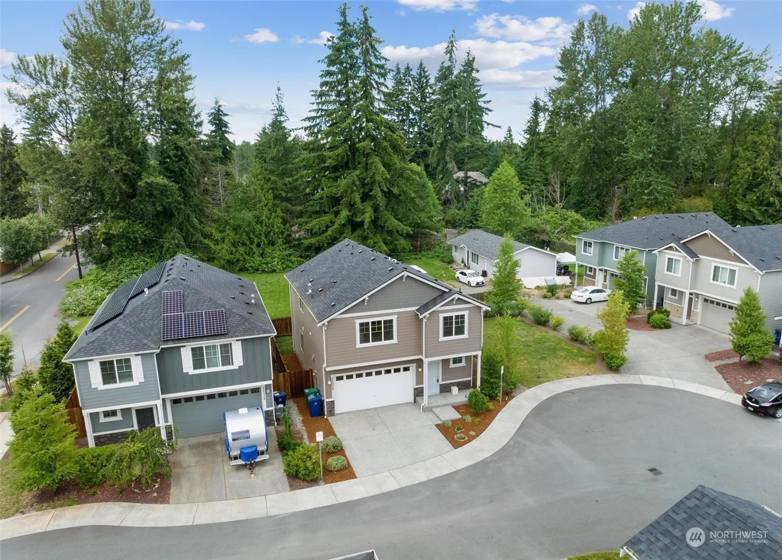 Property photo for 12324 23rd Drive Se #2, Everett photo 3
