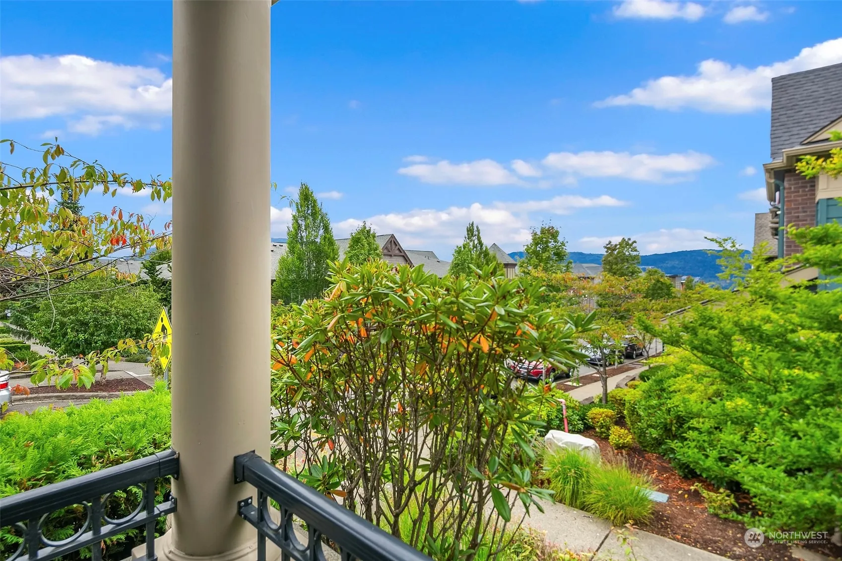 Property photo for 1064 Ne Ingram Street #1203, Issaquah photo 3