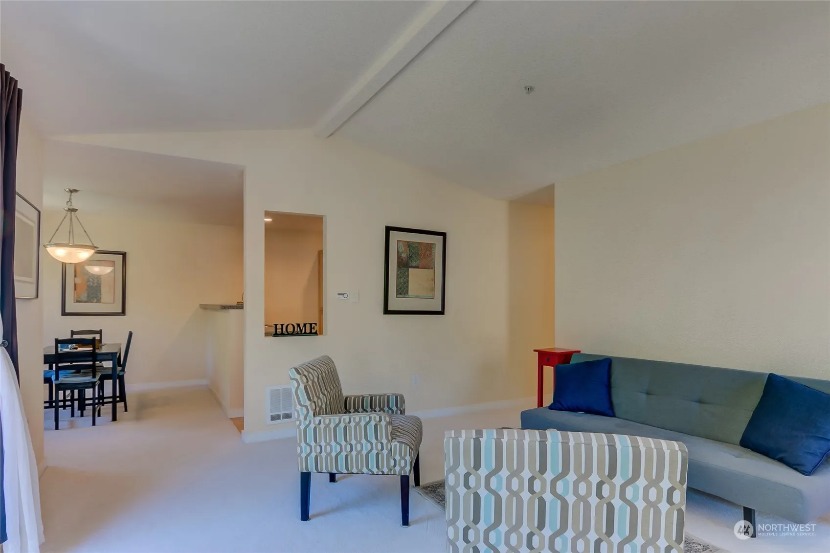 Property photo for 25025 Se Klahanie Boulevard #j301, Sammamish photo 3