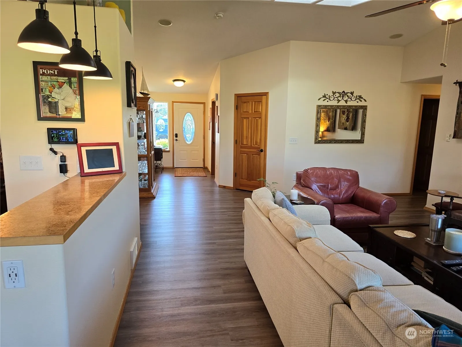 Property photo for 538 Canal Drive Ne, Ocean Shores photo 4
