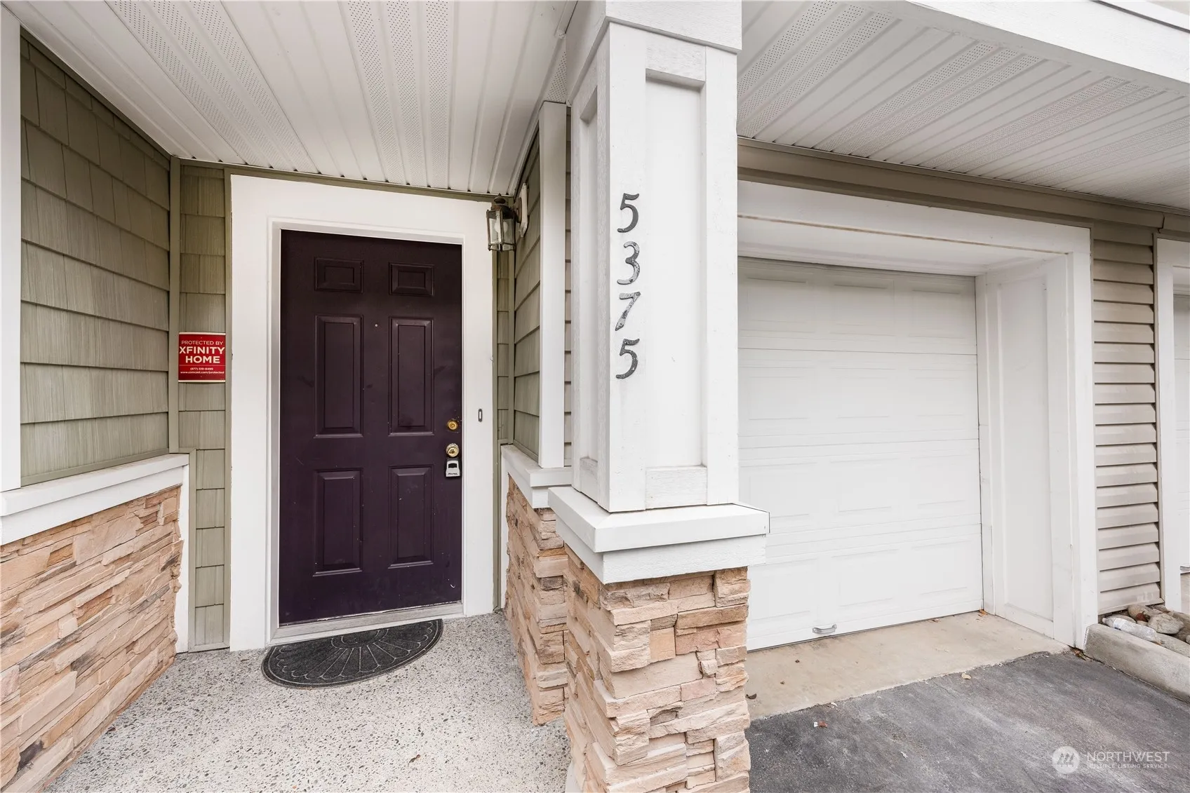 Property photo for 5375 236th Place Se #28-2, Issaquah photo 3