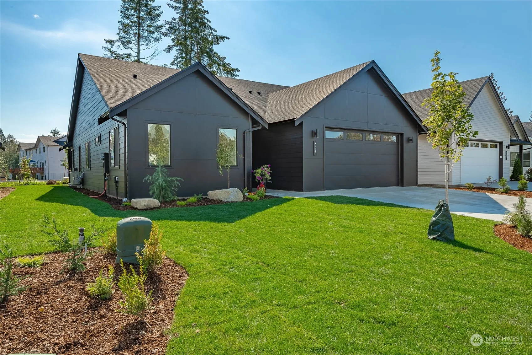 2841 Hazelwood Drive, Blaine