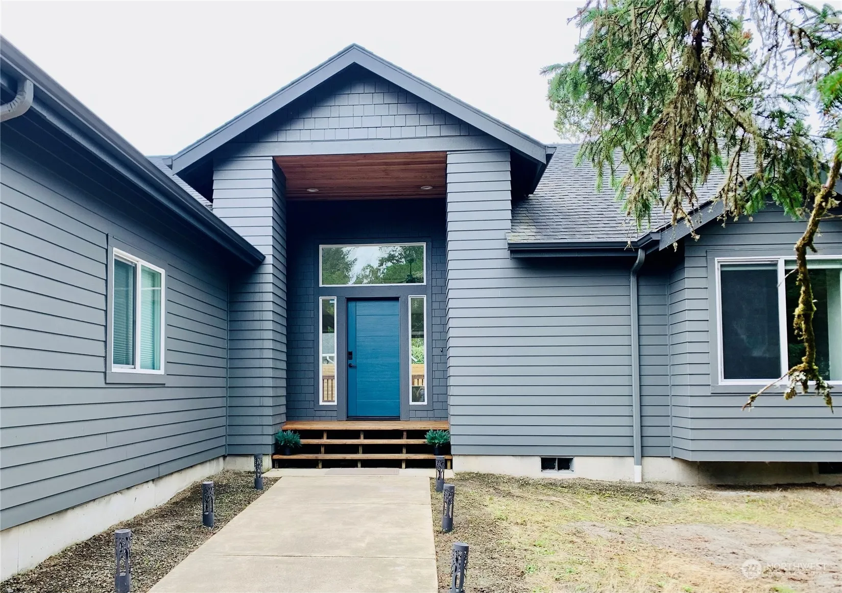 Property photo for 582 Blue Wing Loop Se, Ocean Shores
