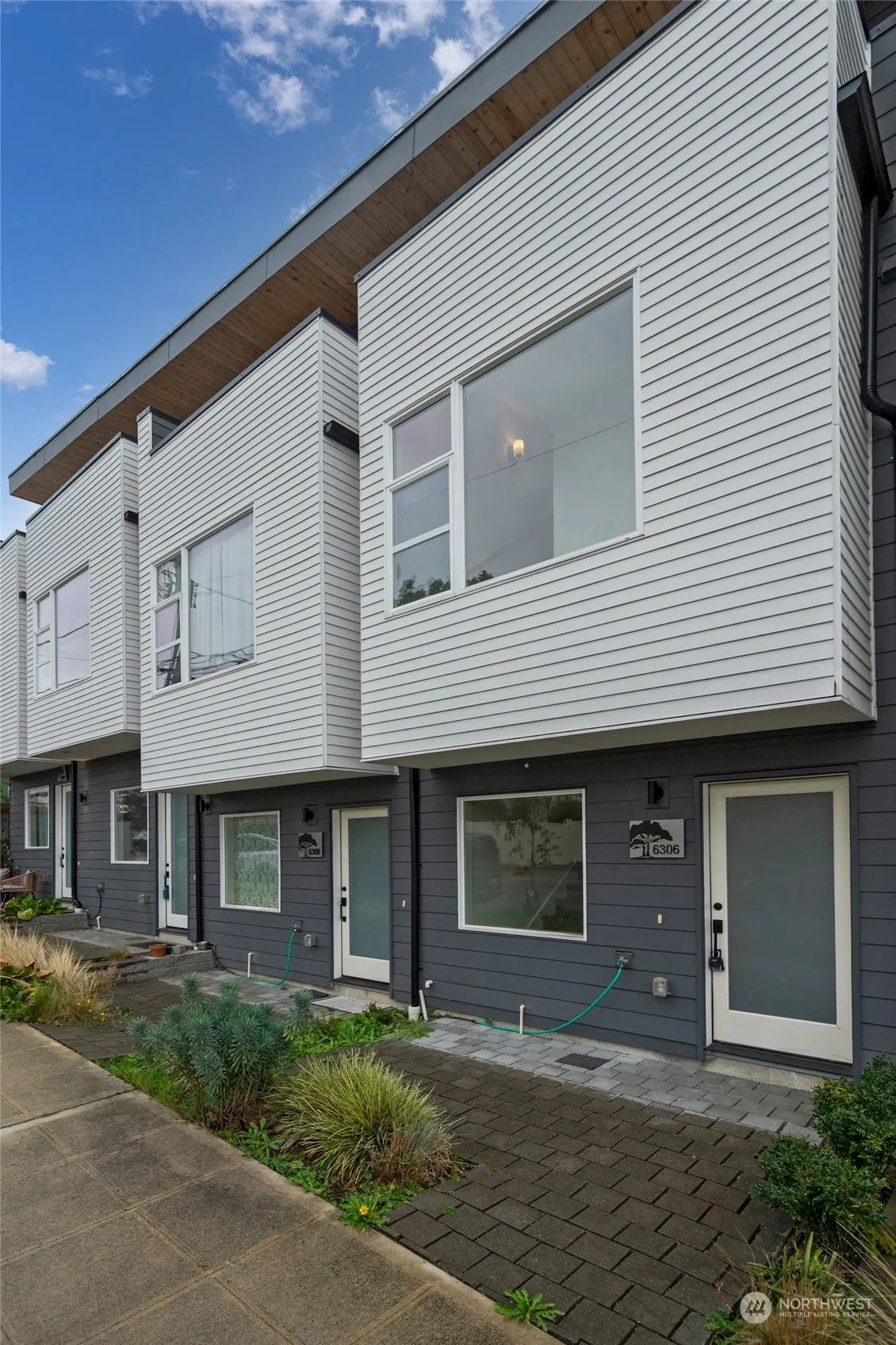 6306 26th Avenue Nw, Seattle