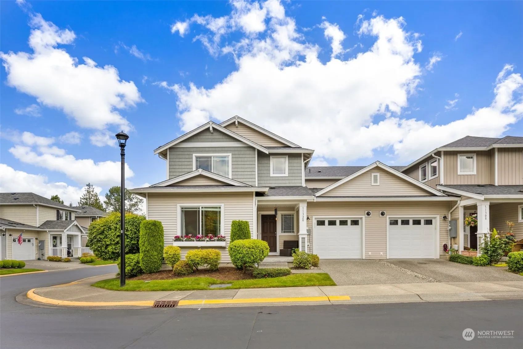 11320 240th Terrace Ne #90, Redmond, Wa 98053
