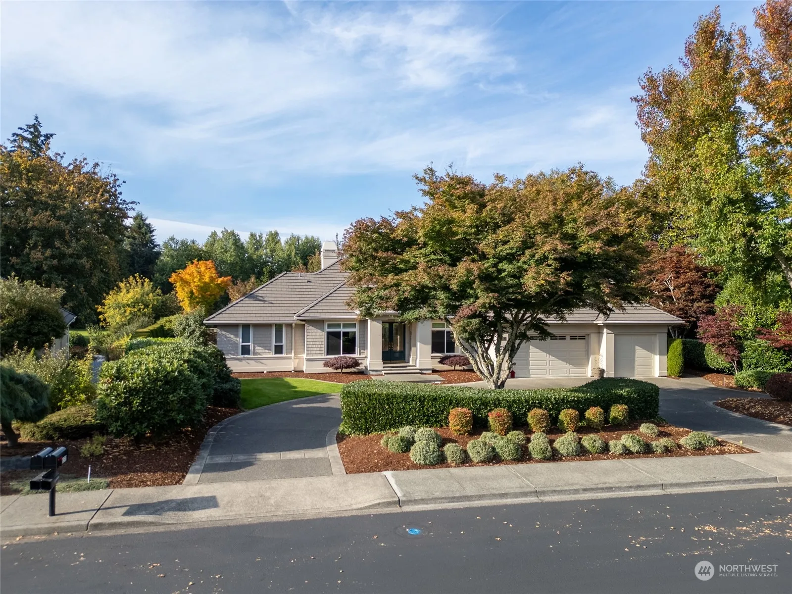 Property photo for 6512 Turnberry Lane Se, Olympia photo 2