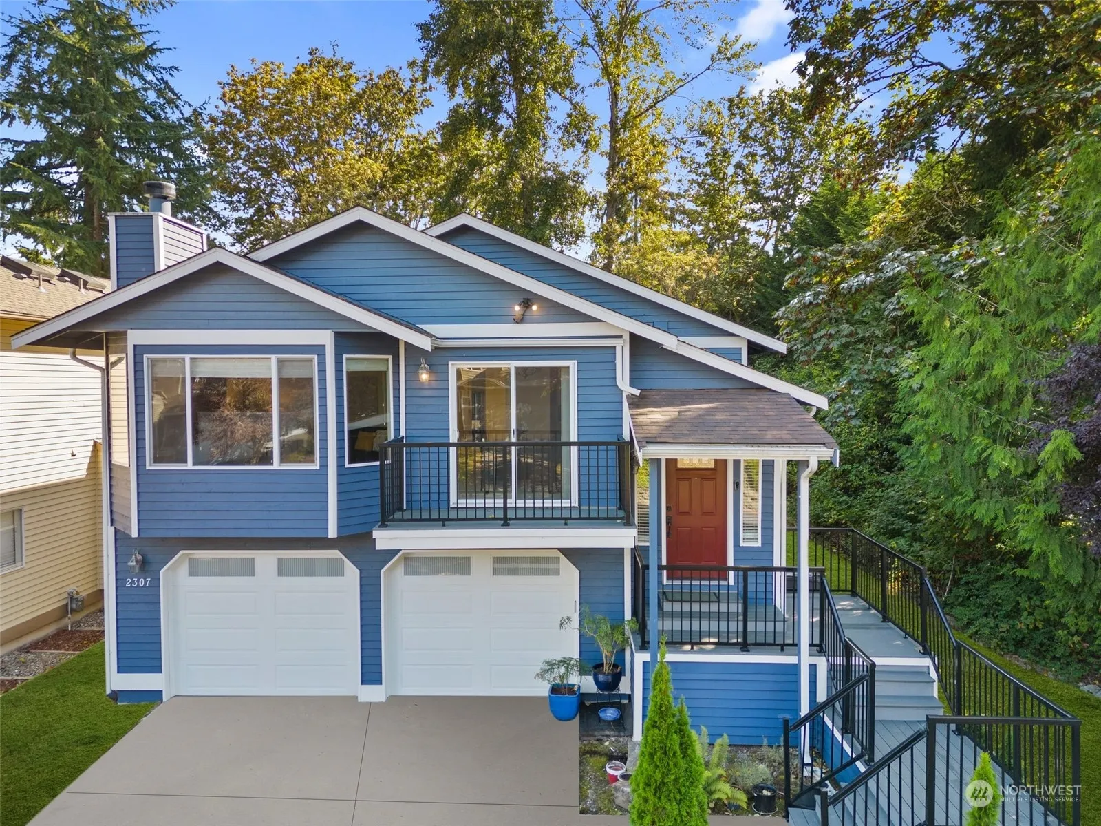 2307 Se 8th Drive , Renton, Wa 98055