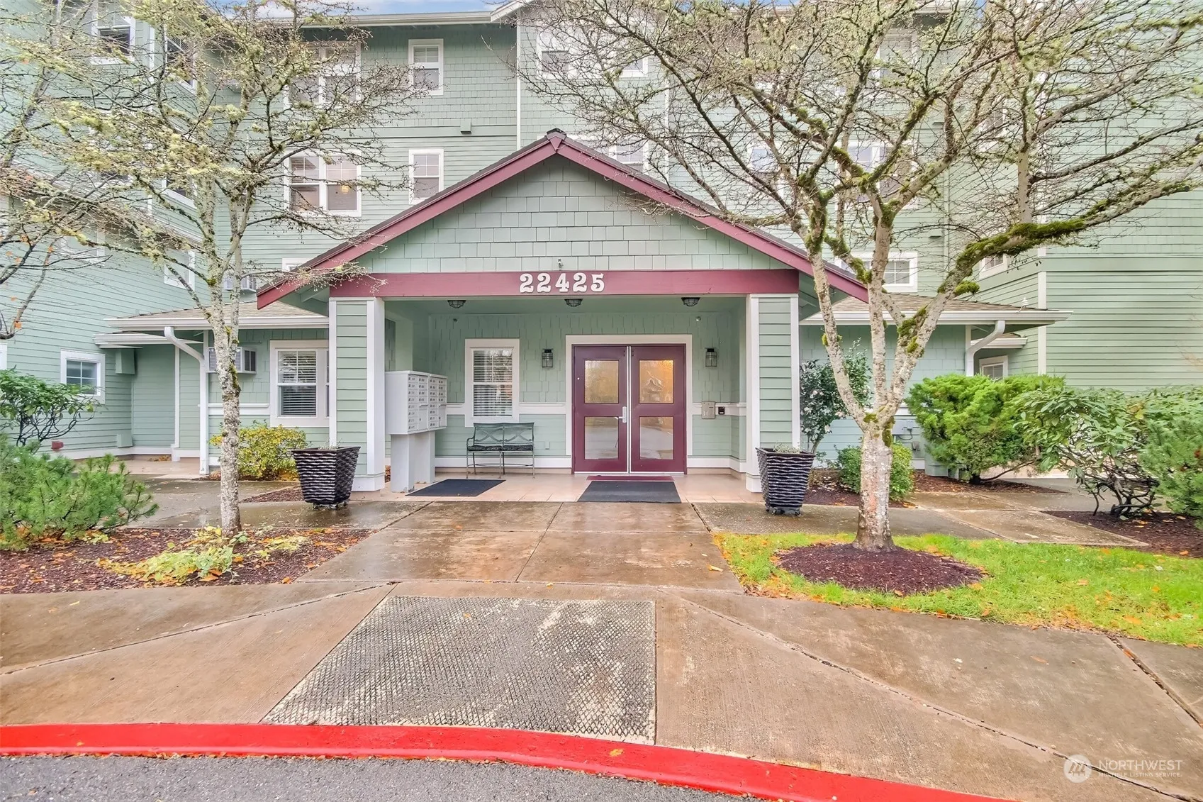 Property photo for 22425 Se Highland Lane #206, Issaquah photo 2