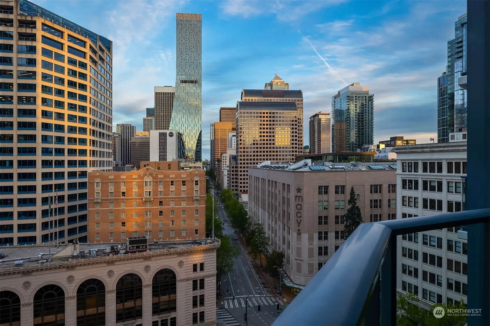 1920 4th Avenue #1208, Seattle