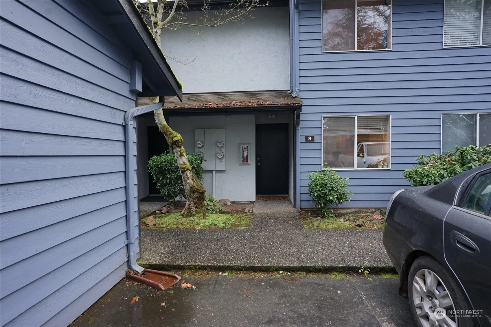 280 Newport Way Nw #b9, Issaquah