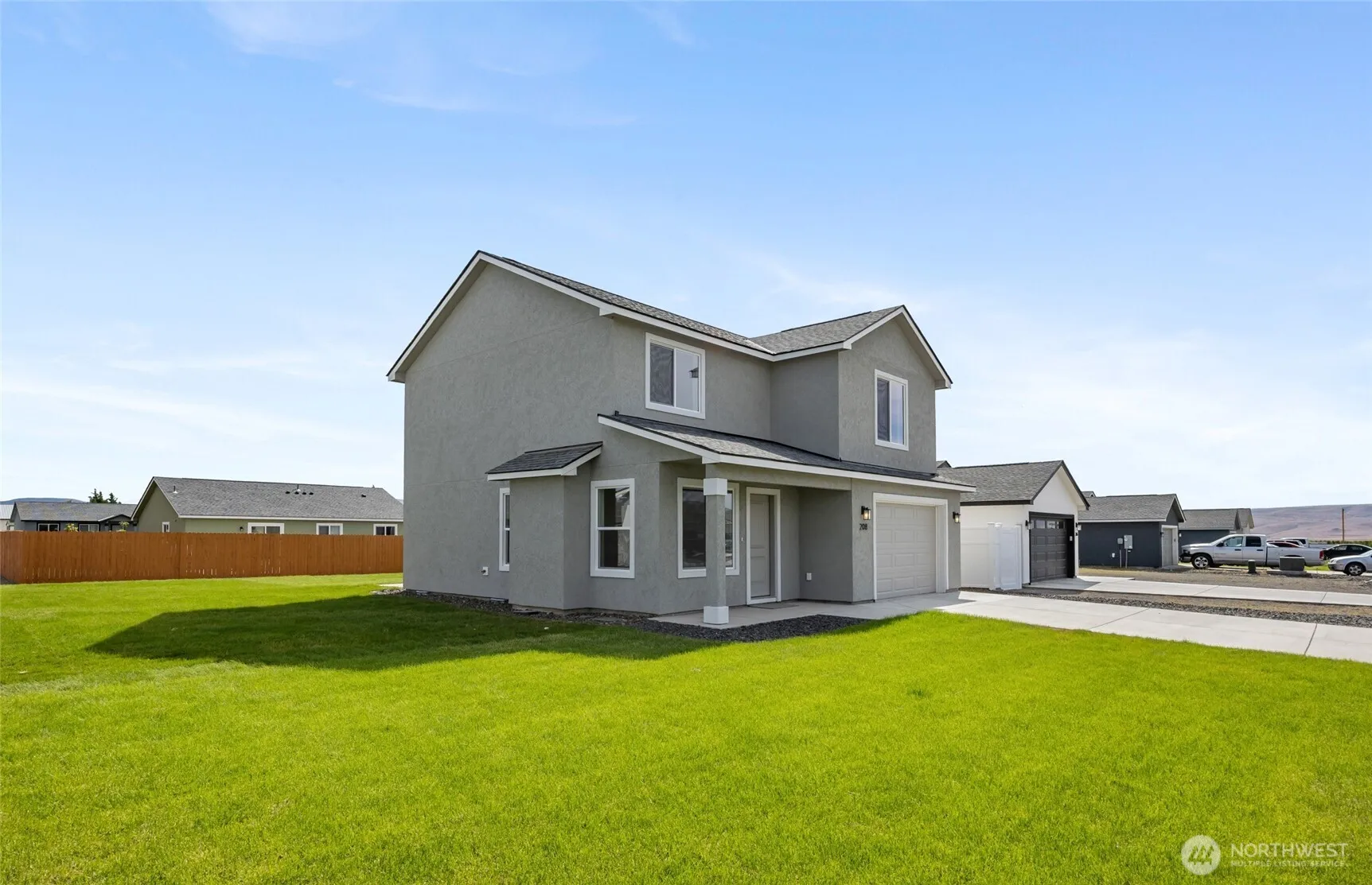 Property photo for 208 Rattray Drive, Mattawa photo 3