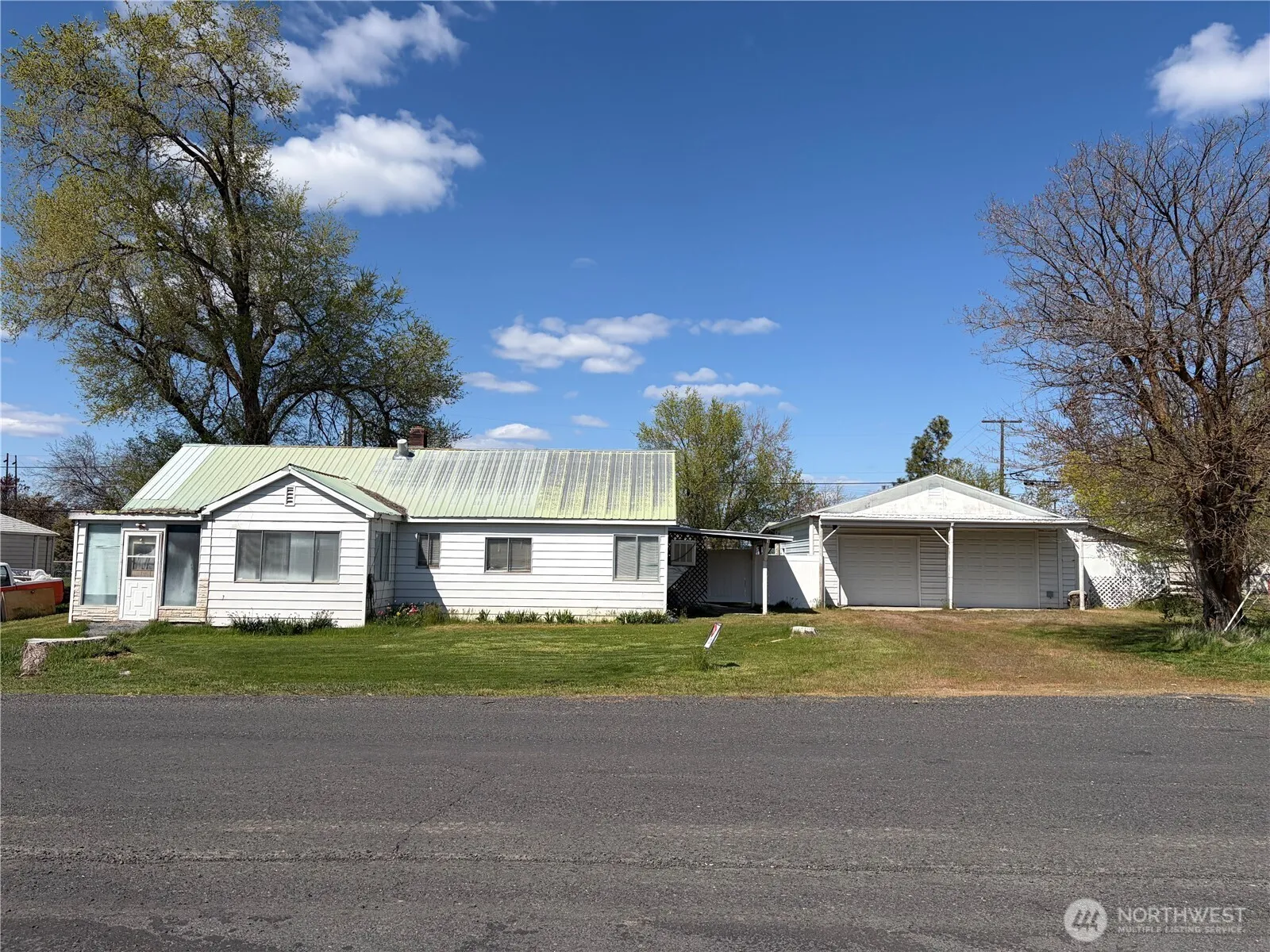 Property photo for 120 E Lewis Street, Coulee City