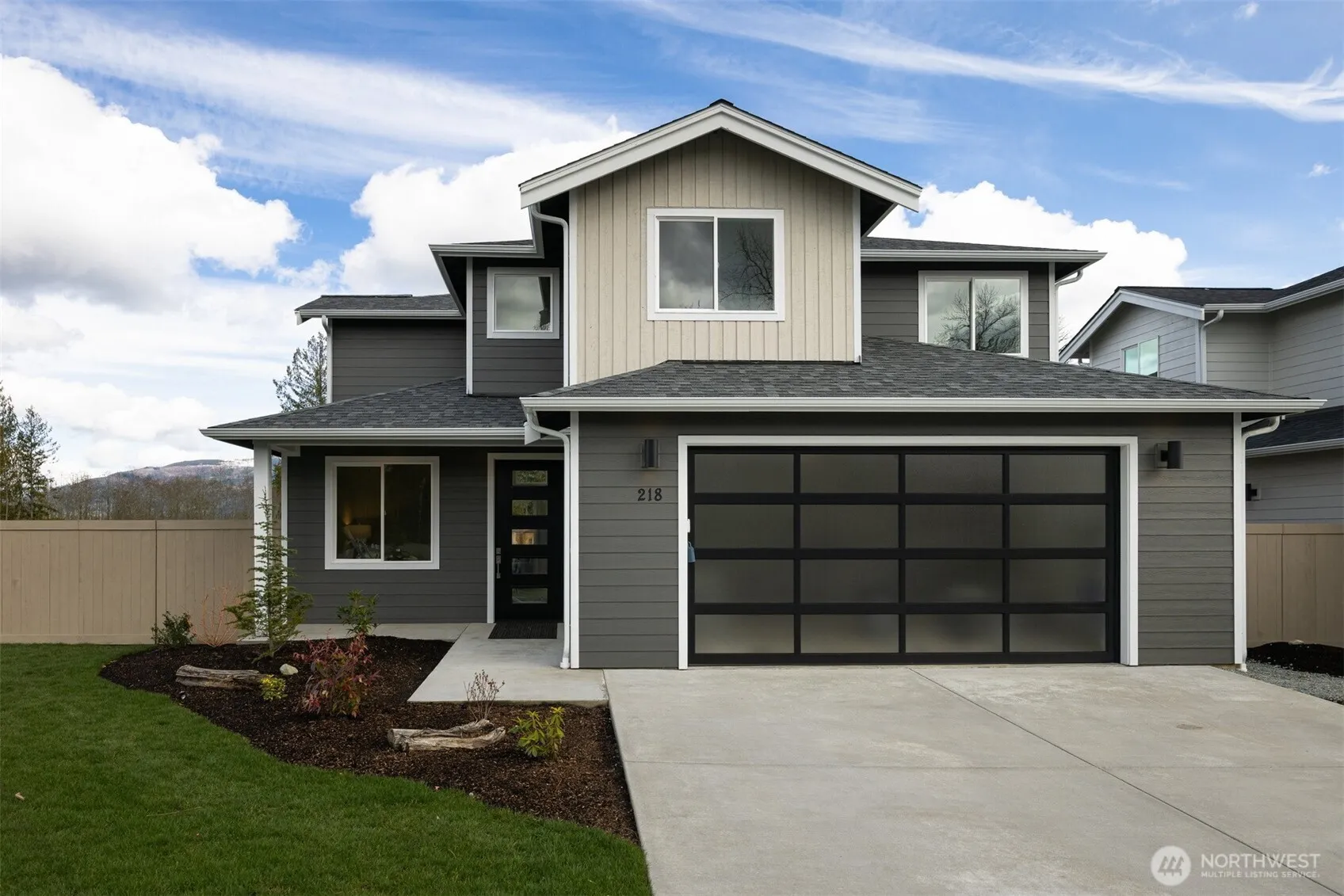 Property photo for 218 N 54th Place, Mount Vernon