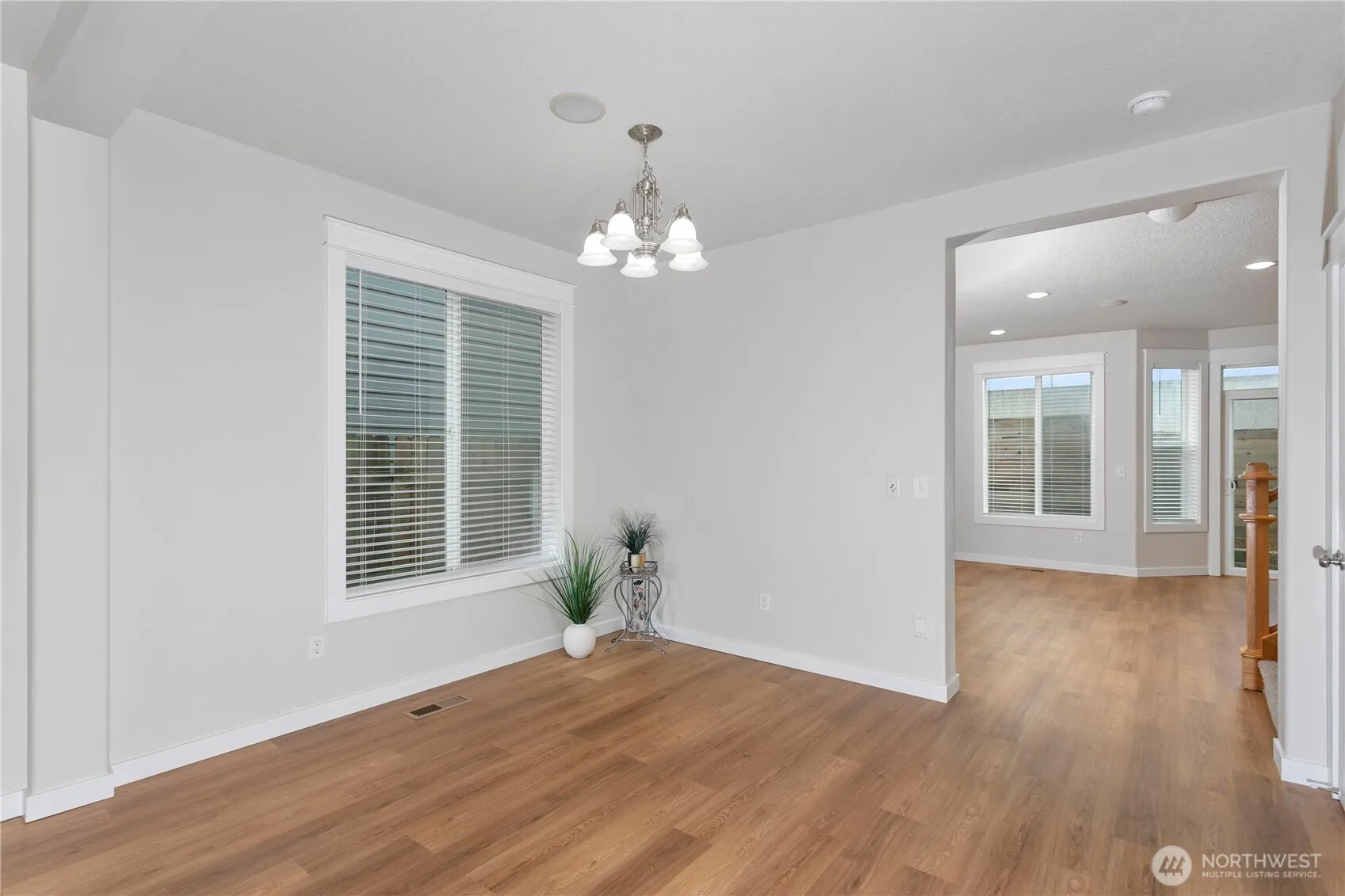 Property photo for 17020 Ne 12th Avenue, Vancouver photo 3