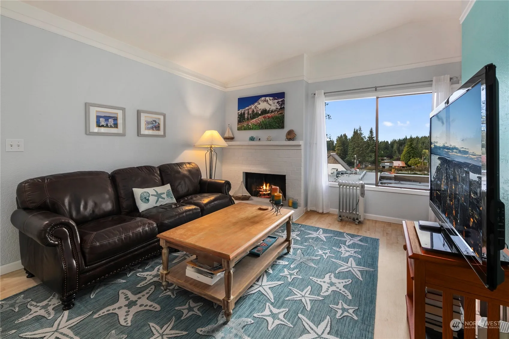 19725 76th Avenue W #b8, Lynnwood