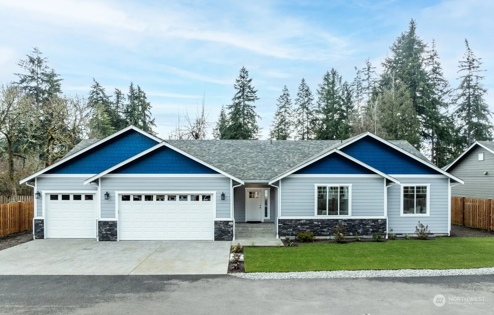 Property photo for 10516 Interlaaken Drive Sw, Lakewood