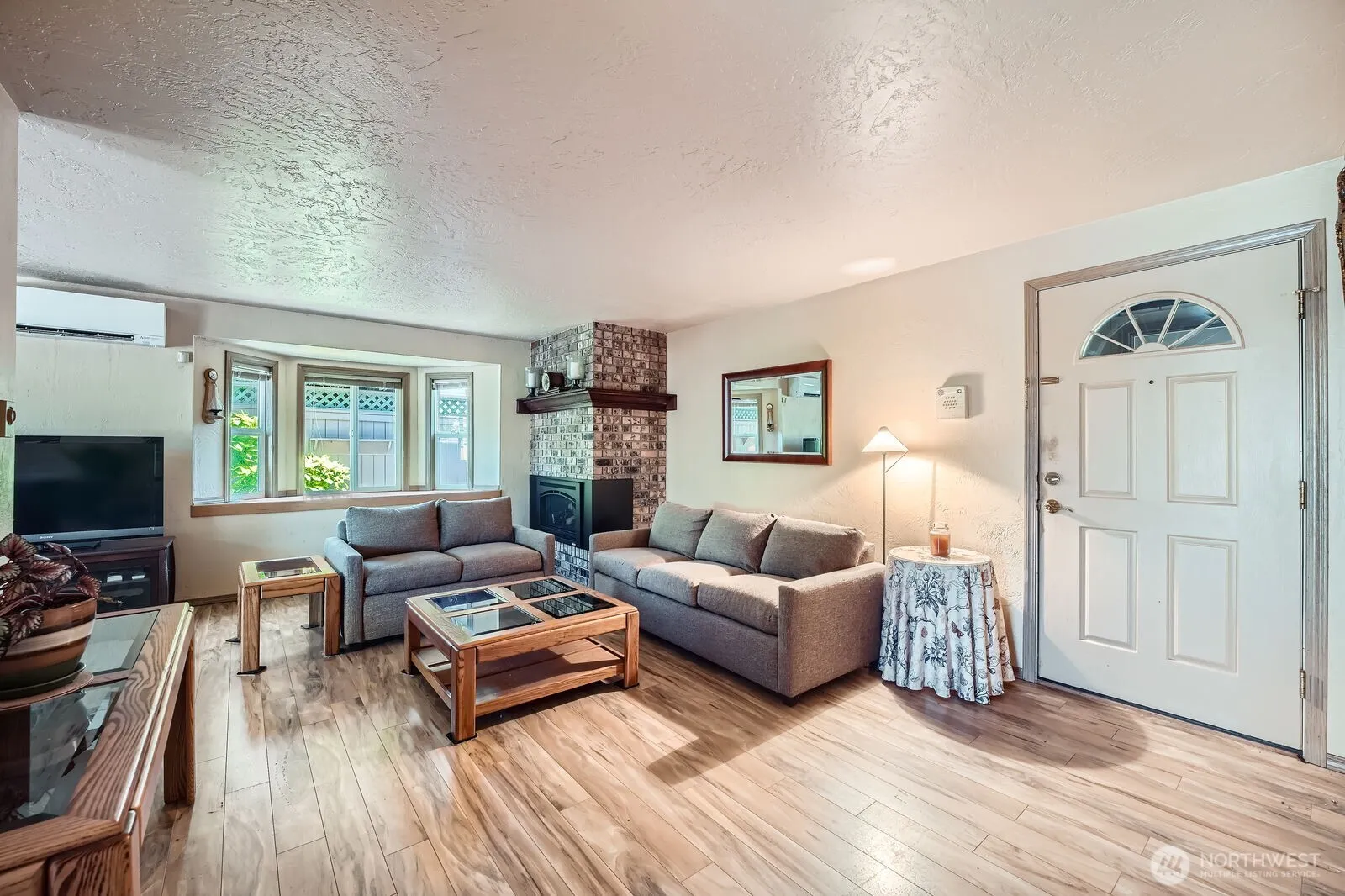 Property photo for 6015 Westgate Boulevard, Tacoma photo 3