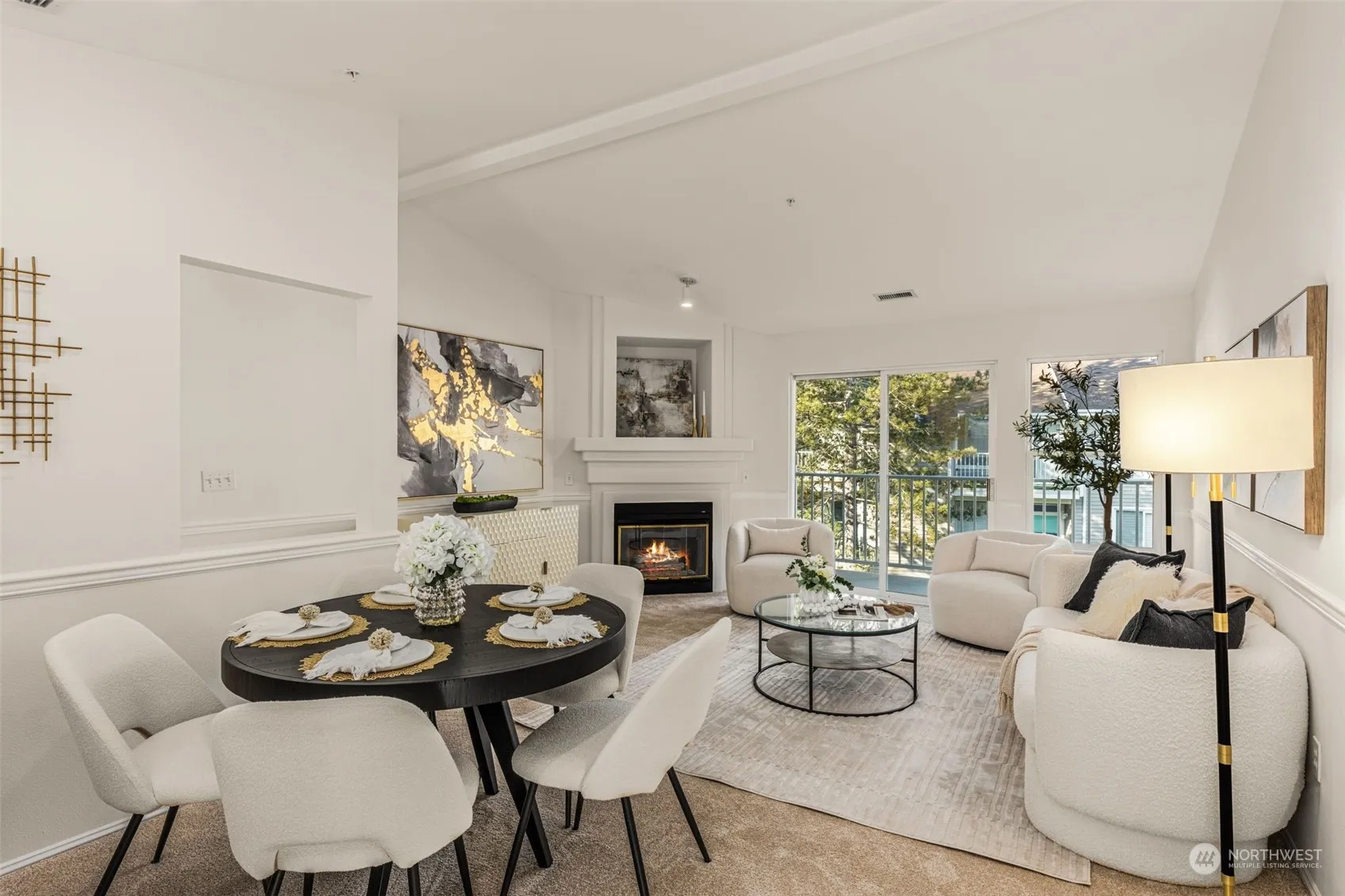 Property photo for 25235 Se Klahanie Boulevard #j302, Sammamish photo 3