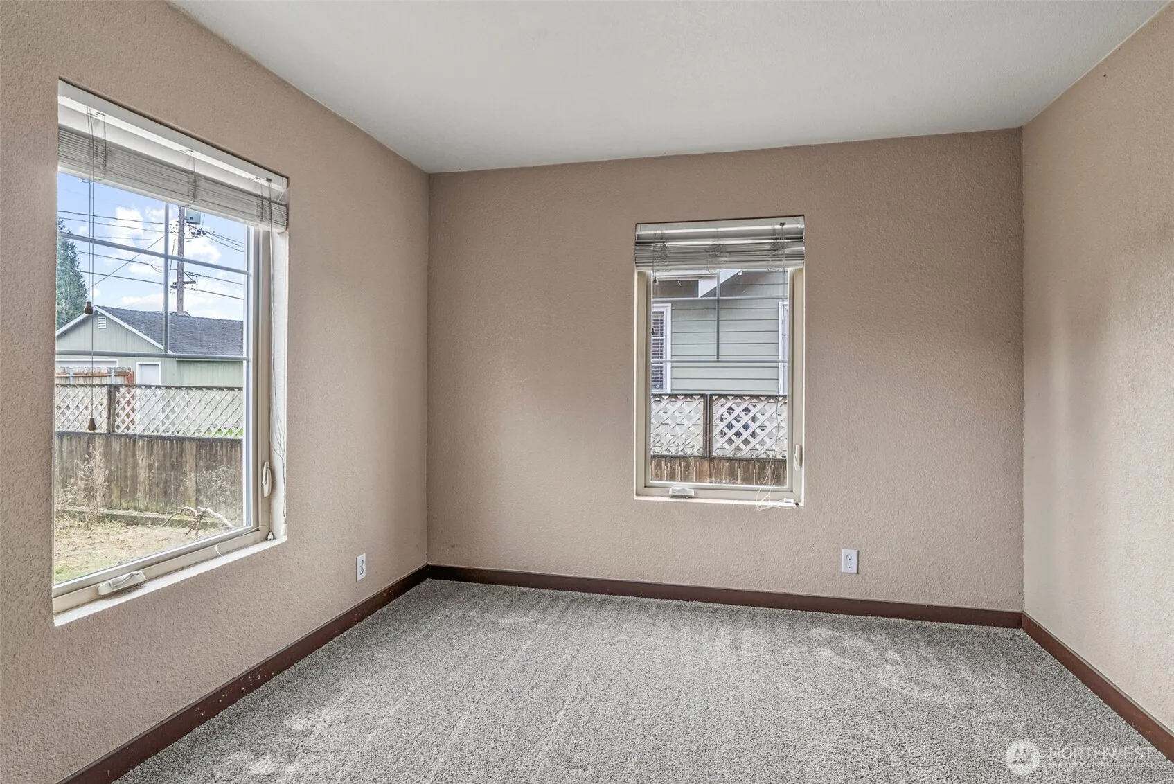 Property photo for 566 21st Avenue, Longview photo 5