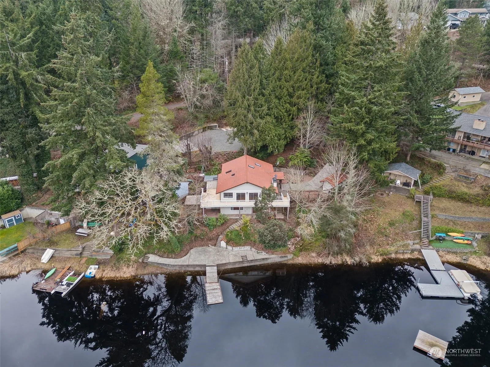 Property photo for 10245 Se 46th Avenue, Olympia