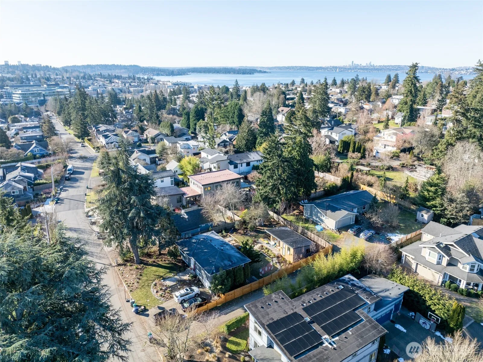 Property photo for 1043 5th Street, Kirkland photo 5