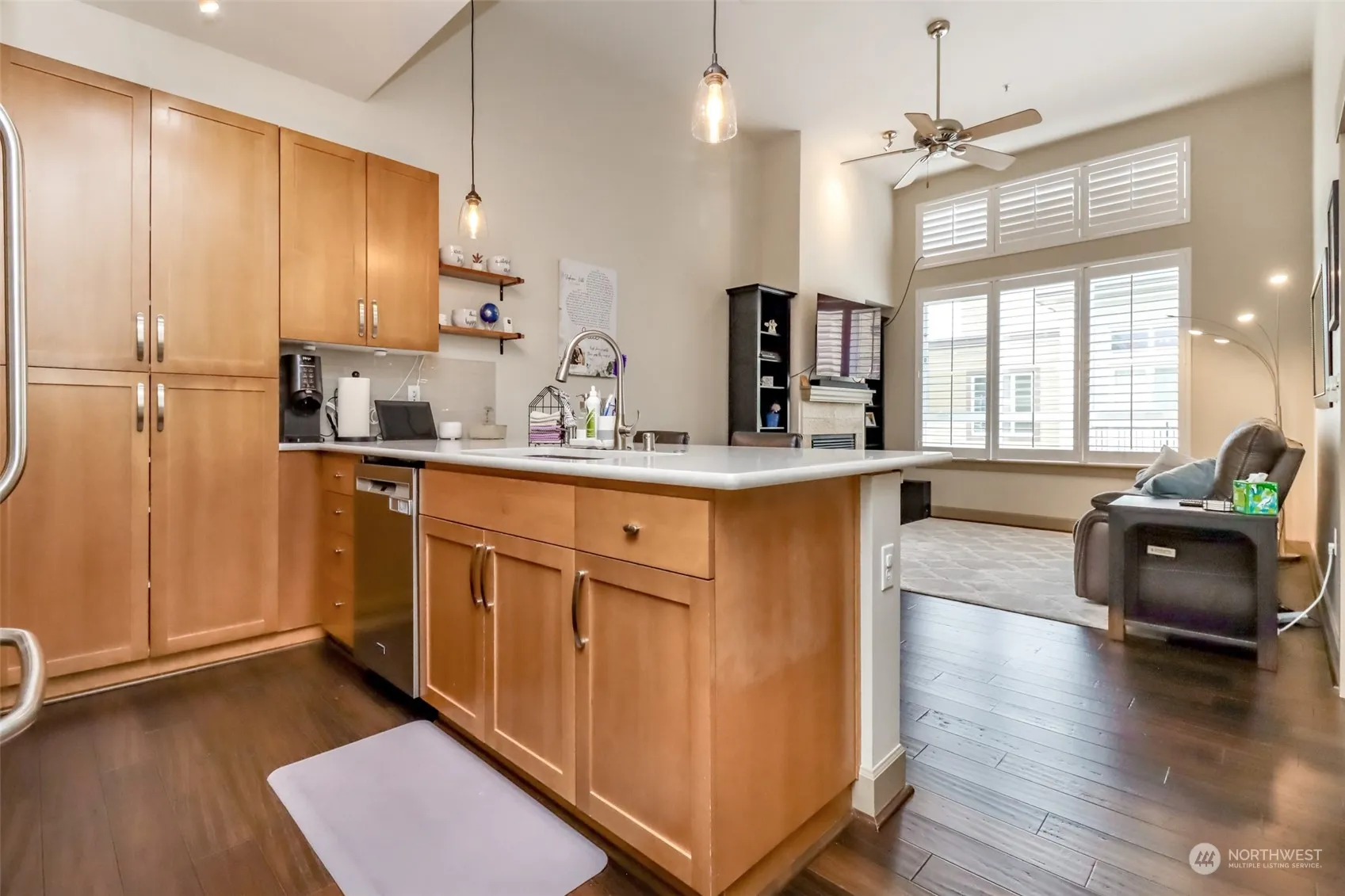 Property photo for 1840 25th Avenue Ne #411, Issaquah photo 3