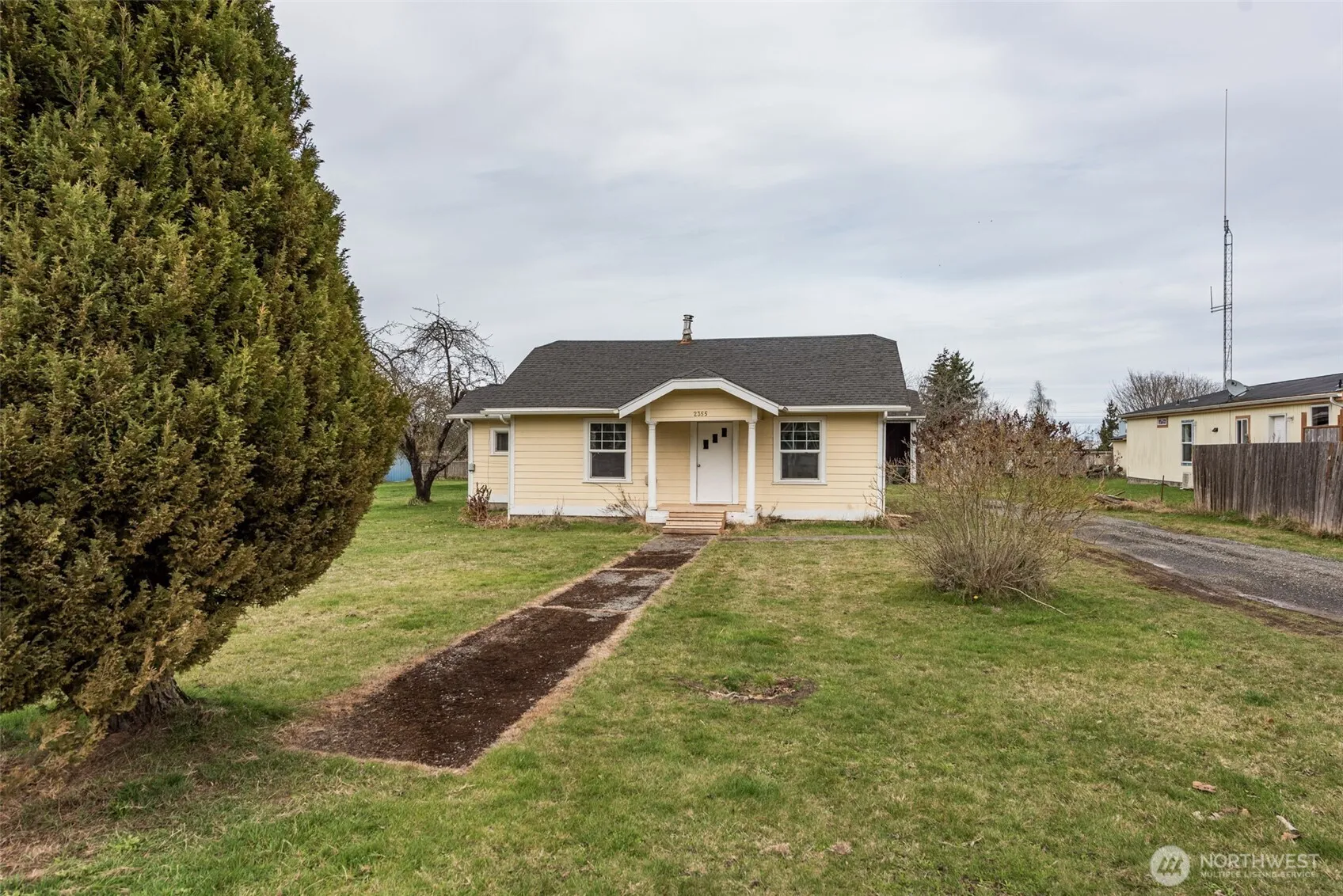 Property photo for 2355 E 4th Avenue, Port Angeles
