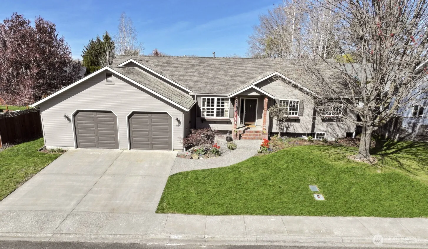 Property photo for 735 Cottingham Street, Walla Walla