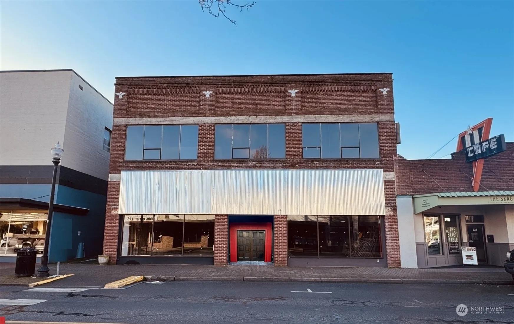 Property photo for 307 S 1st Street, Mount Vernon
