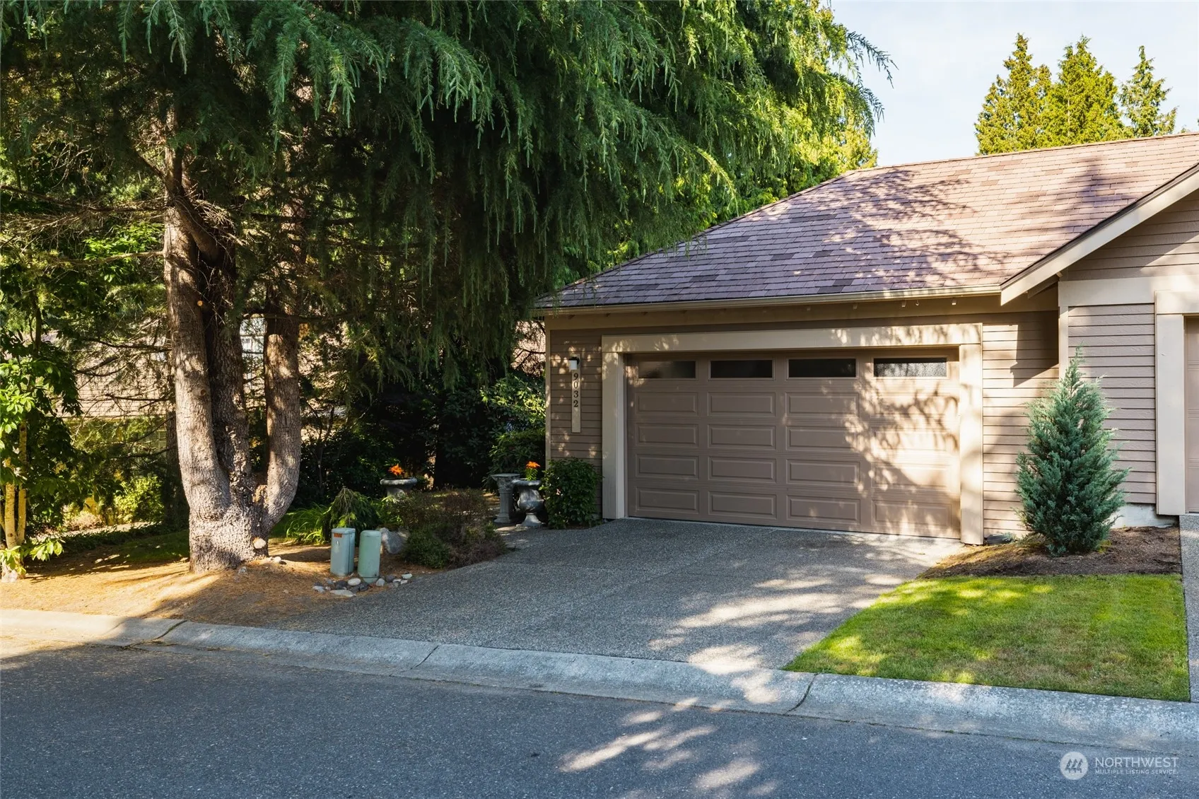 9032 Gleneagle Drive, Blaine