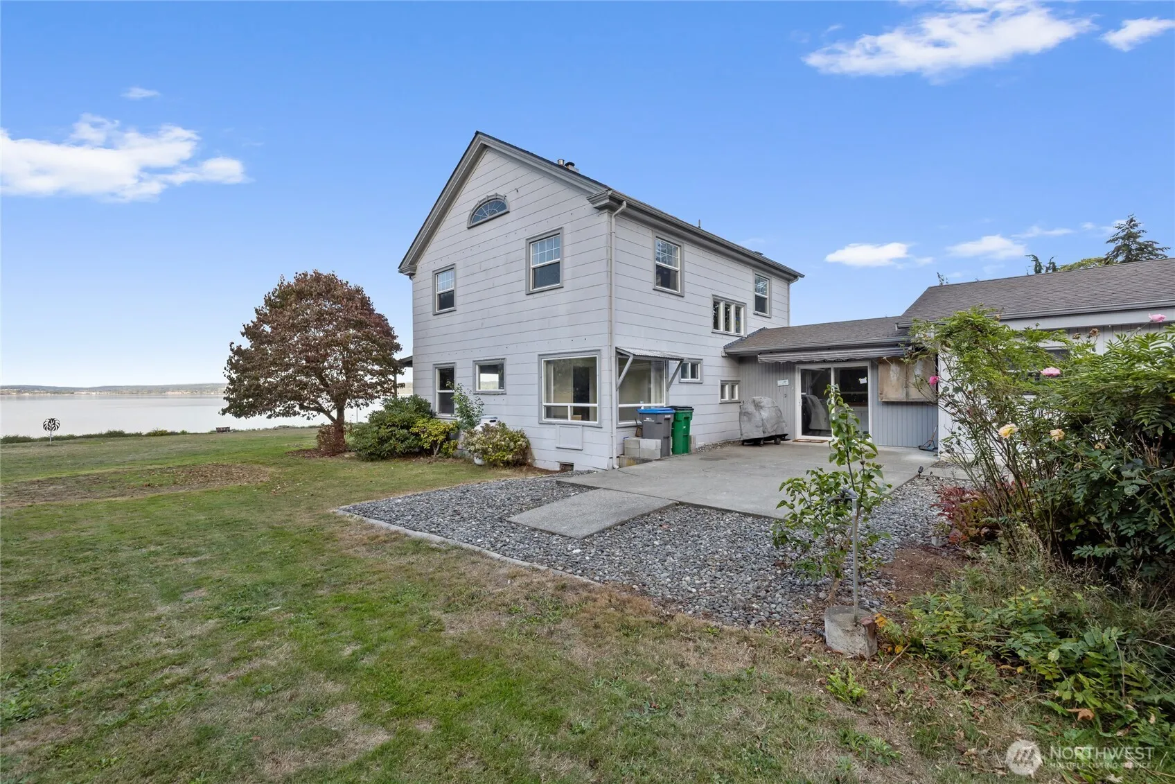 Property photo for 4412 Dyes Inlet Rd Nw, Bremerton photo 5
