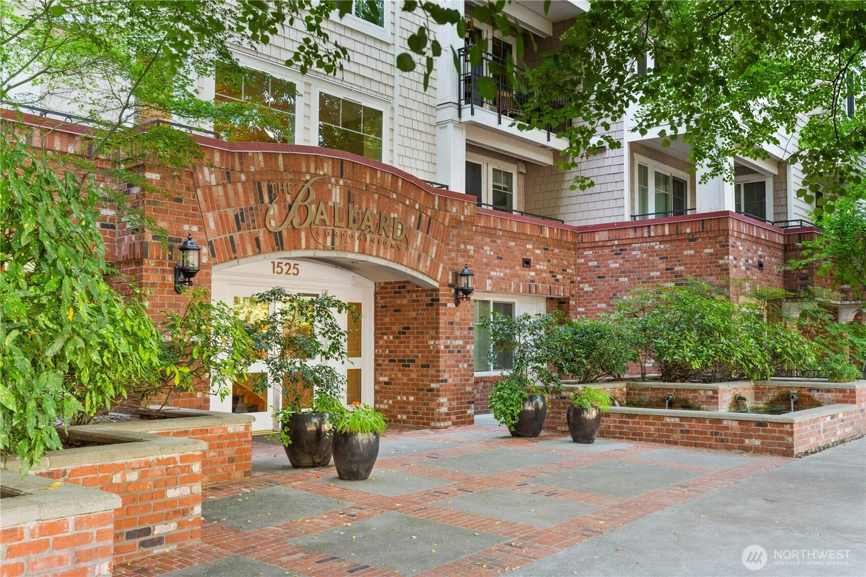 1525 Nw 57th Street #316, Seattle