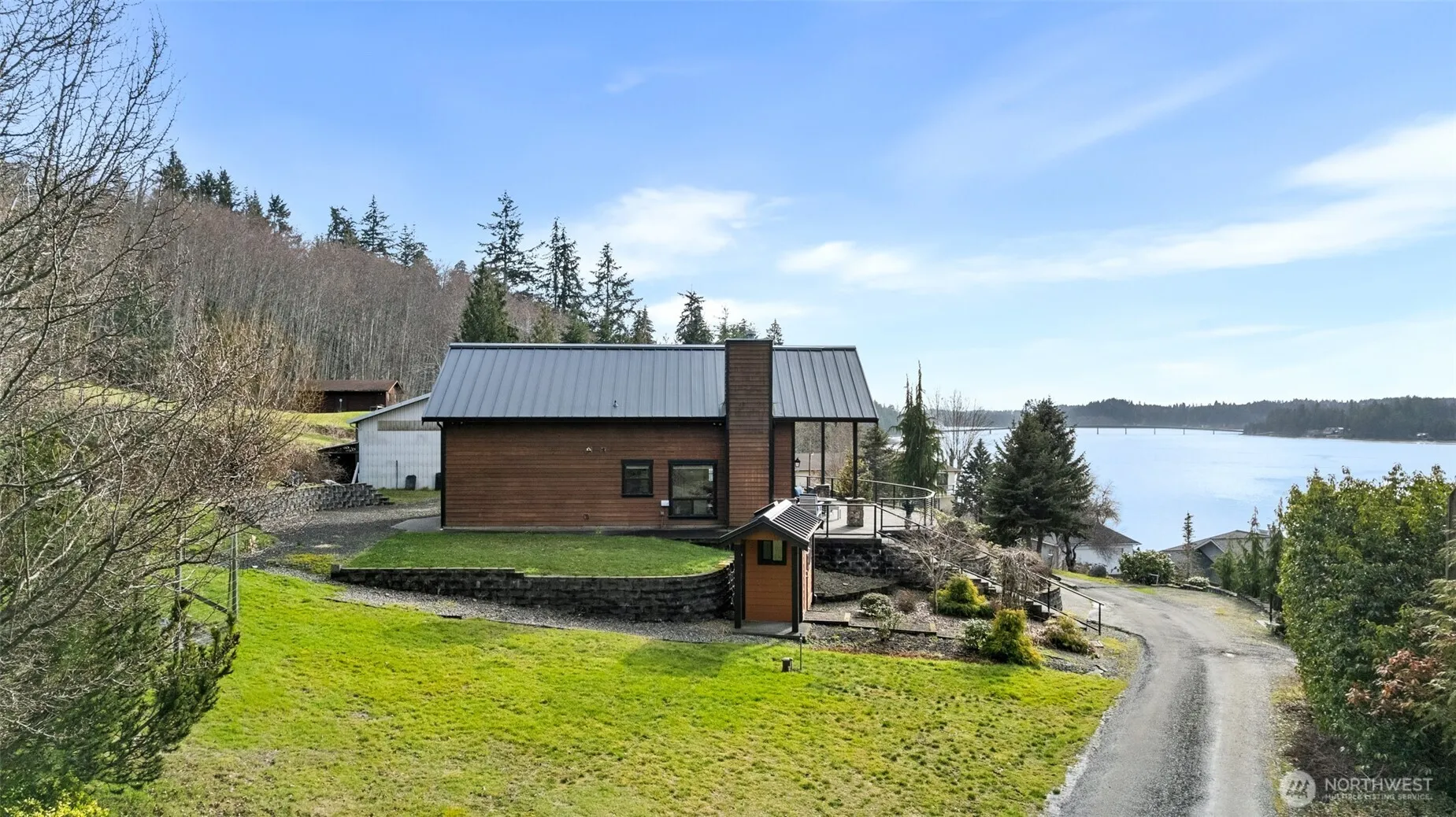 Property photo for 382 E Bergeson Road, Shelton photo 2