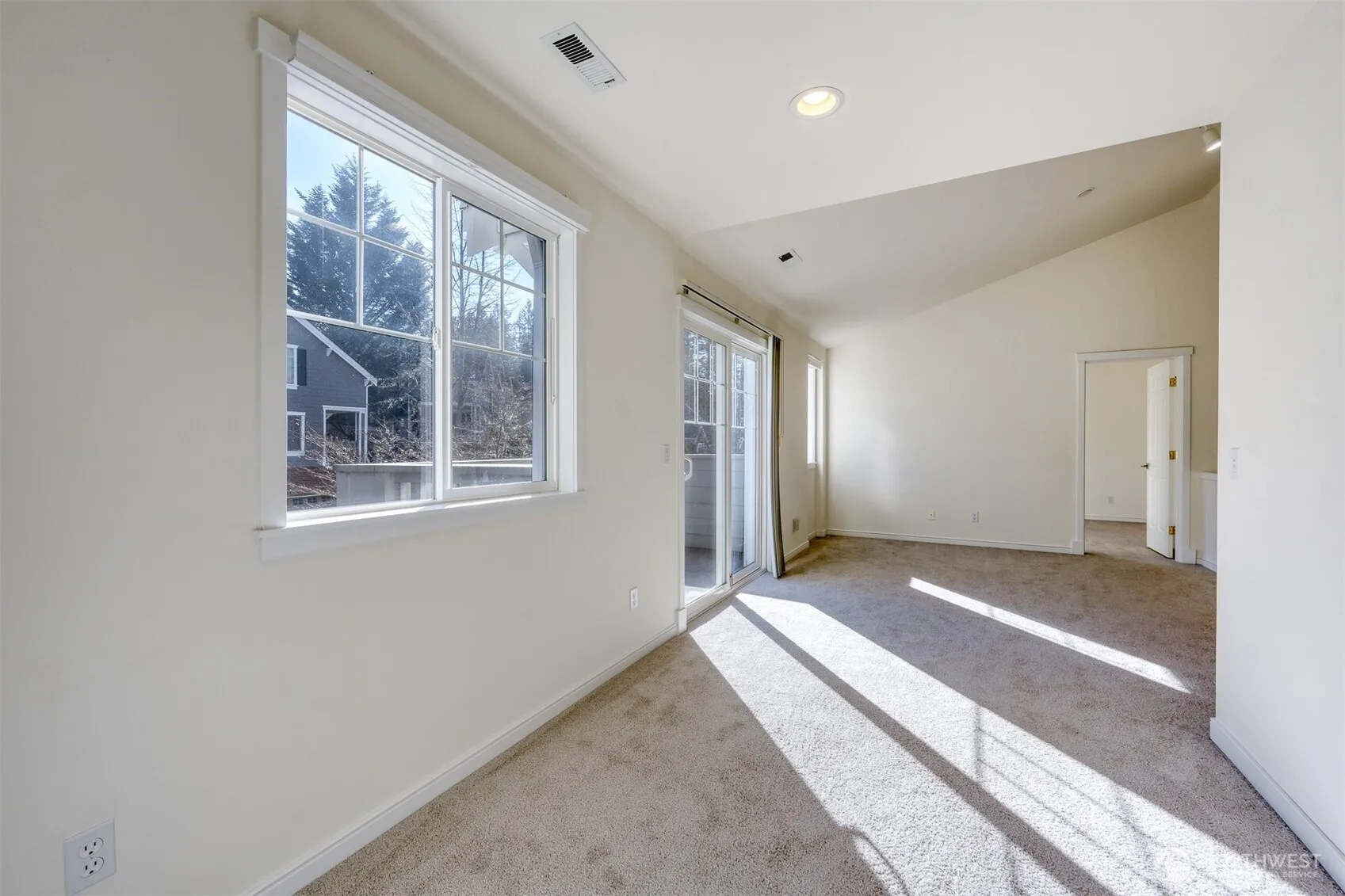 Property photo for 4121 248th Circle Se #45, Sammamish photo 5