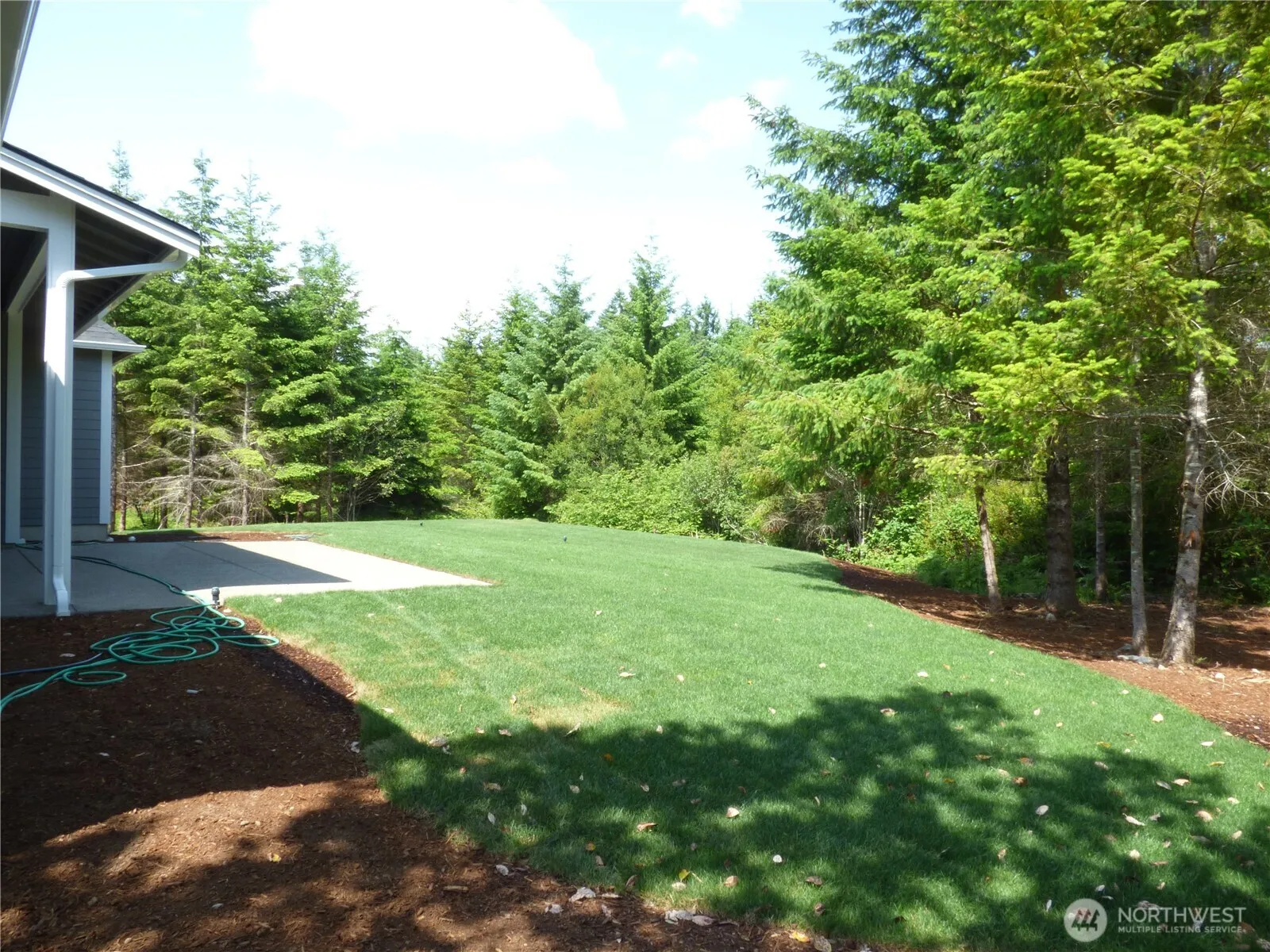 Property photo for 6610 Shadow Creek Lane Ne, Olympia photo 3