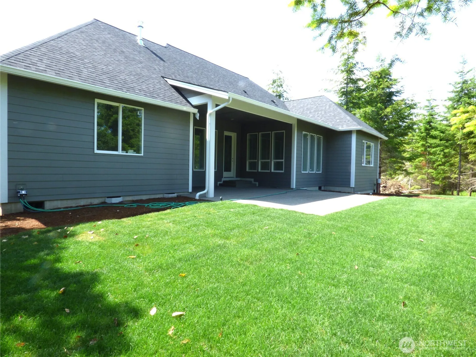 Property photo for 6610 Shadow Creek Lane Ne, Olympia photo 5