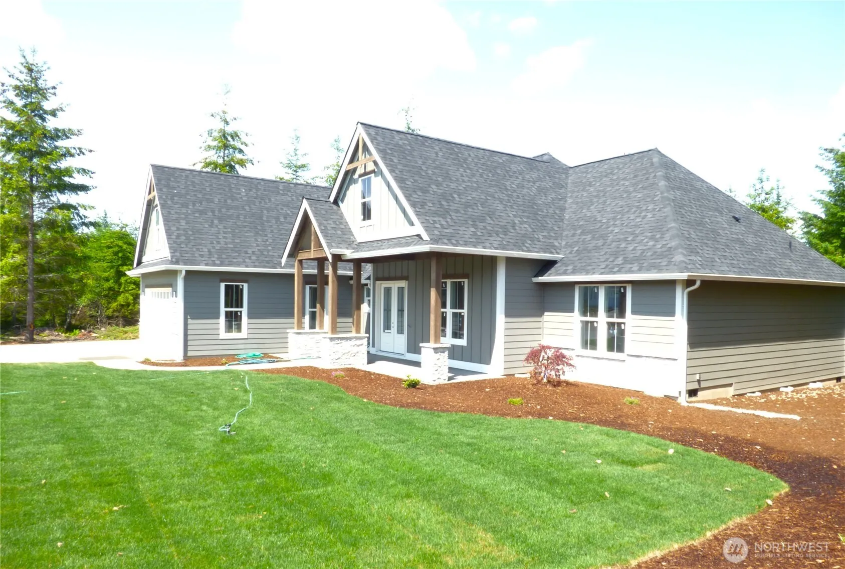 Property photo for 6610 Shadow Creek Lane Ne, Olympia photo 2