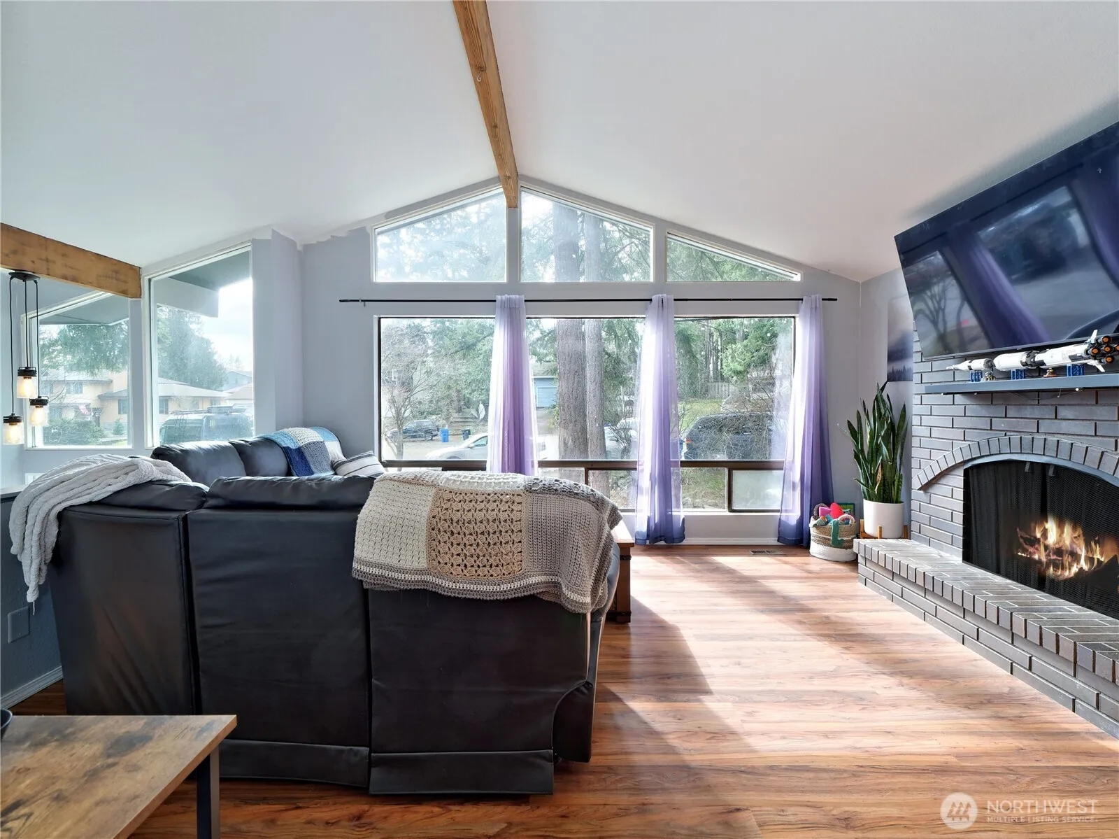 Property photo for 1074 Sw Castilian Drive, Oak Harbor photo 4