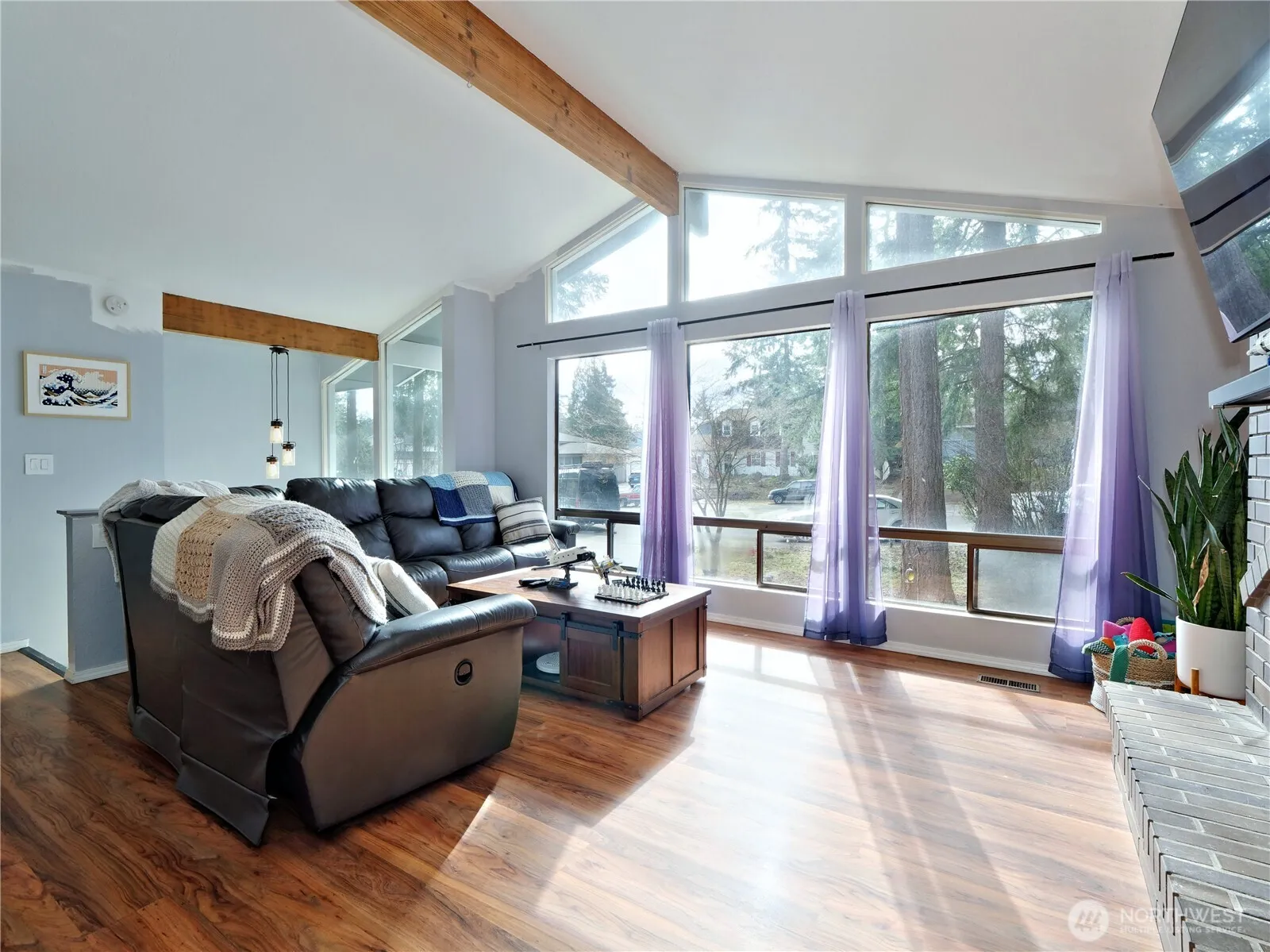 Property photo for 1074 Sw Castilian Drive, Oak Harbor photo 3