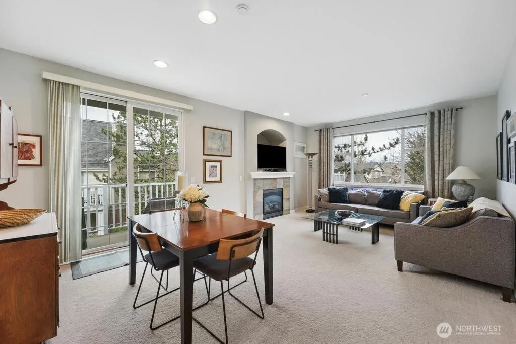 Property photo for 1432 Huckleberry Circle #1432, Issaquah photo 4