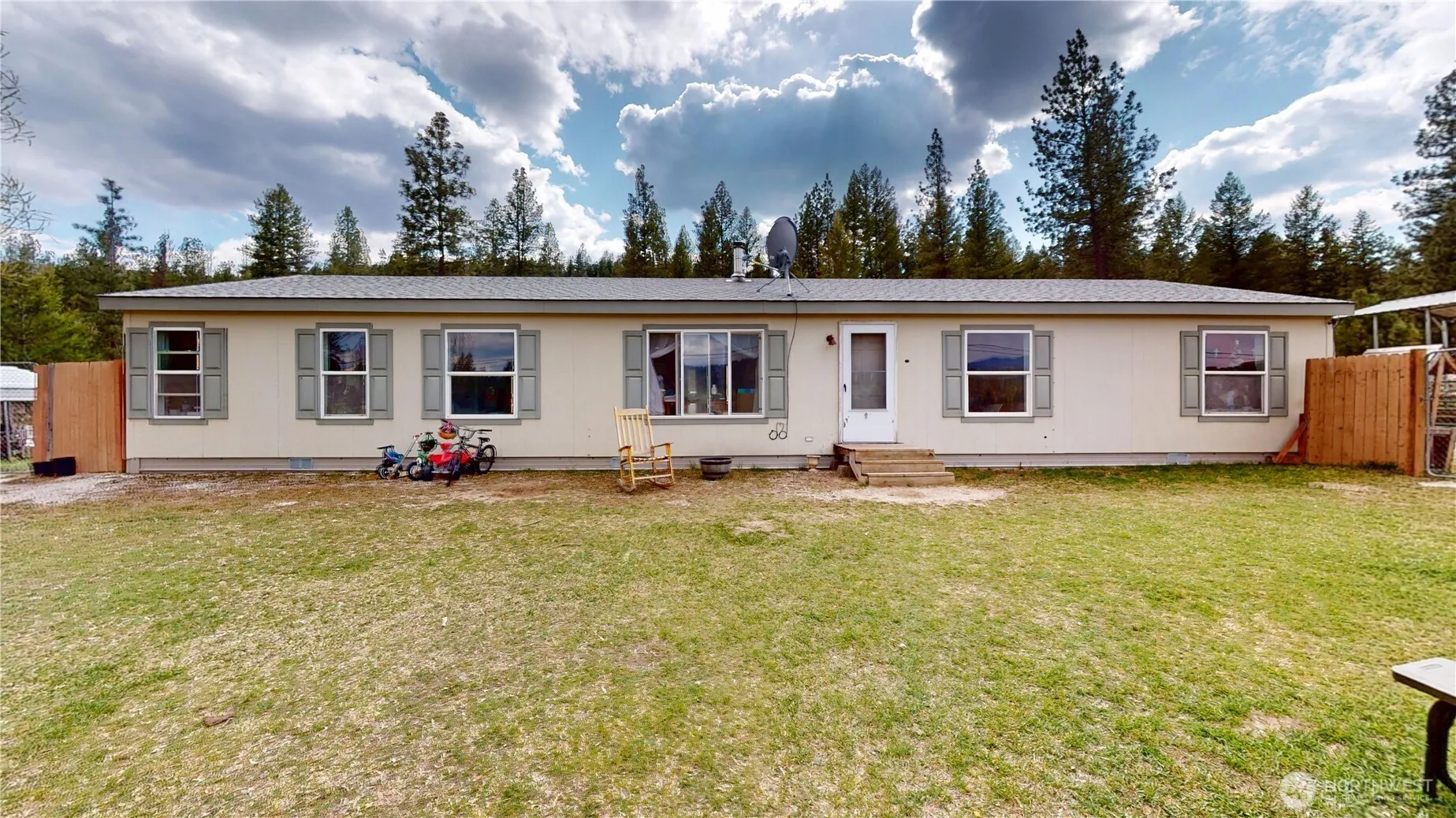 Property photo for 722 Aeneas Valley Road, Tonasket