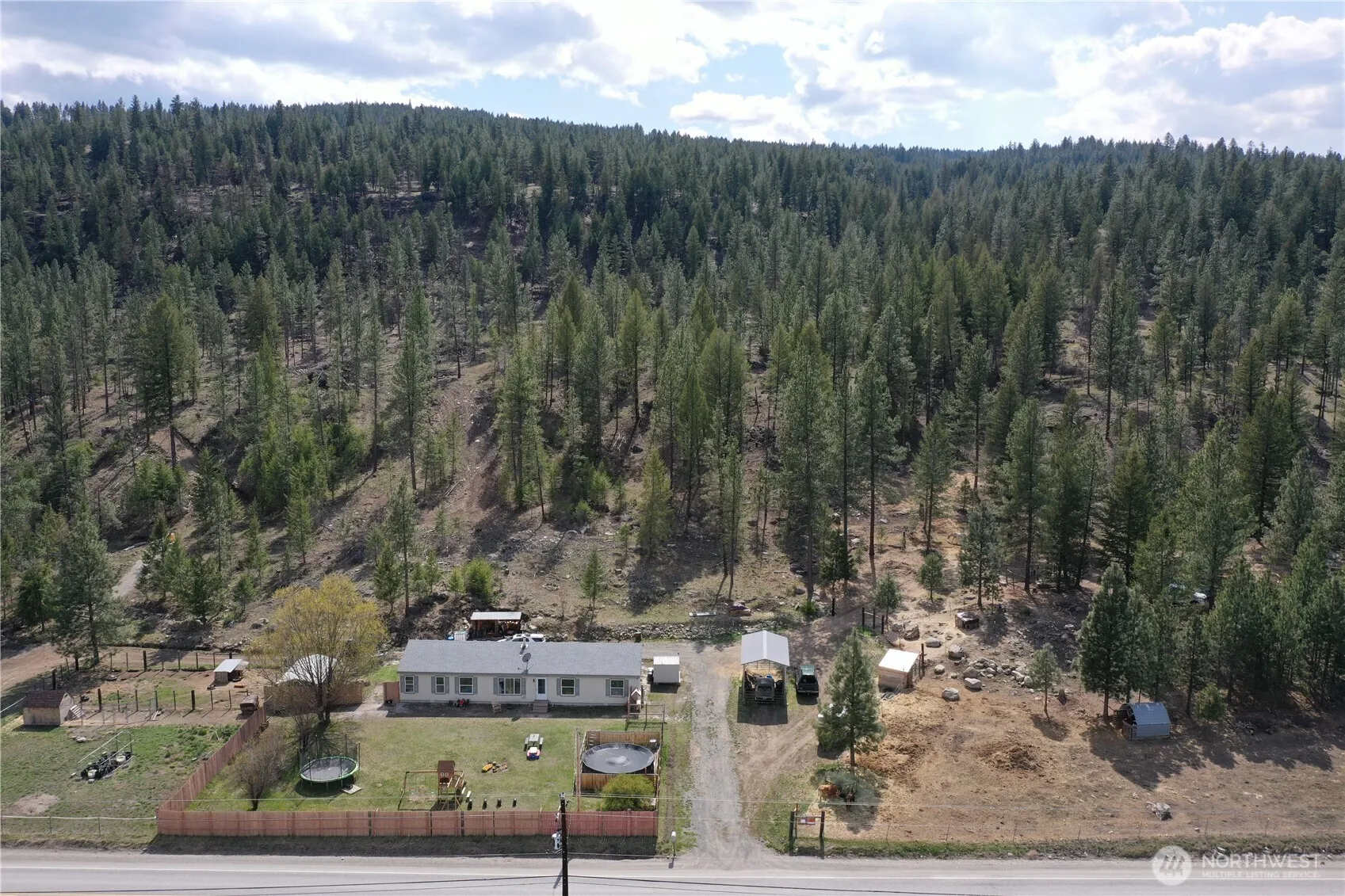 Property photo for 722 Aeneas Valley Road, Tonasket photo 5