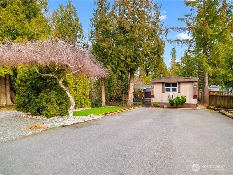 8246 Salish Lane, Blaine