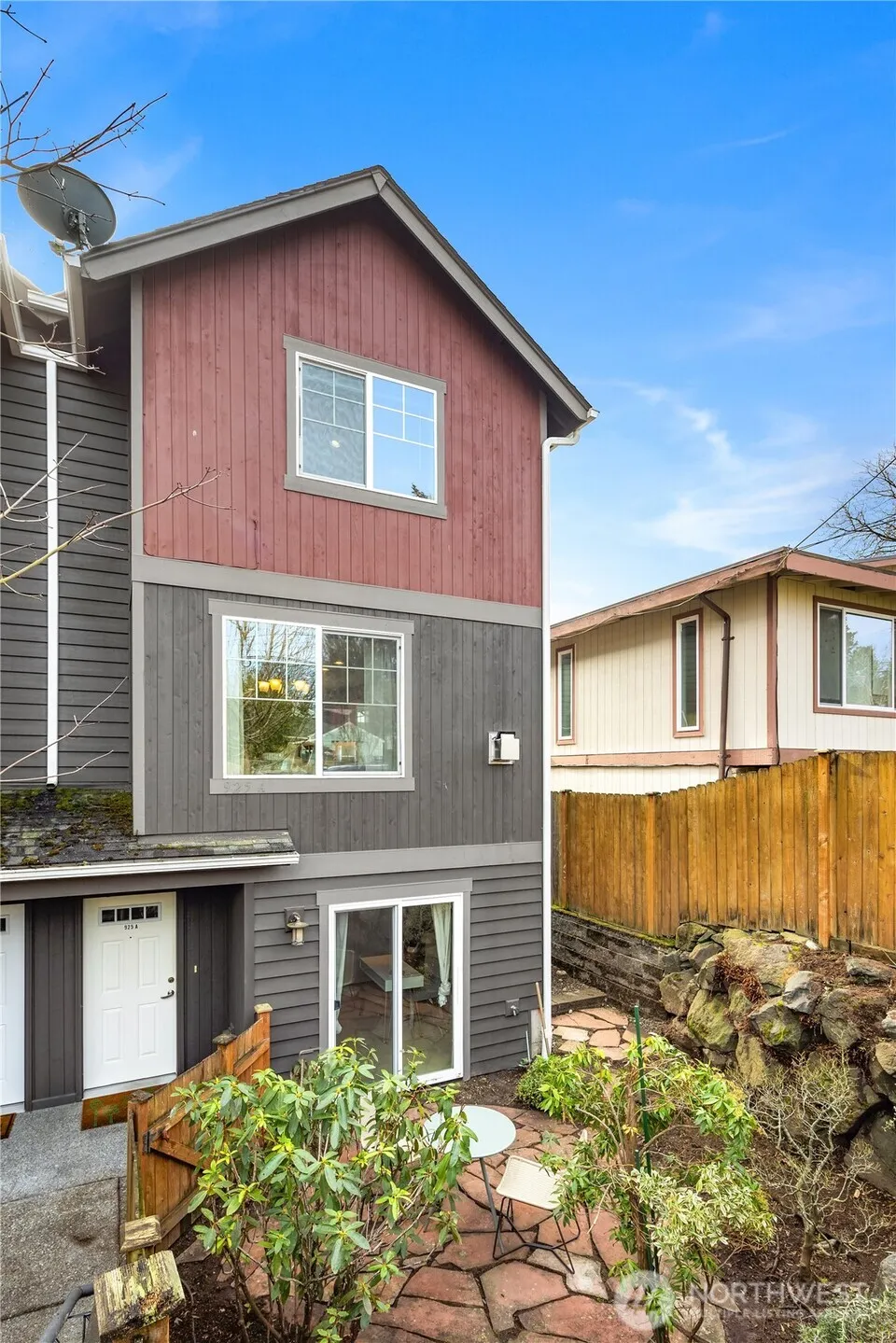 925 N 97th Street #a, Seattle