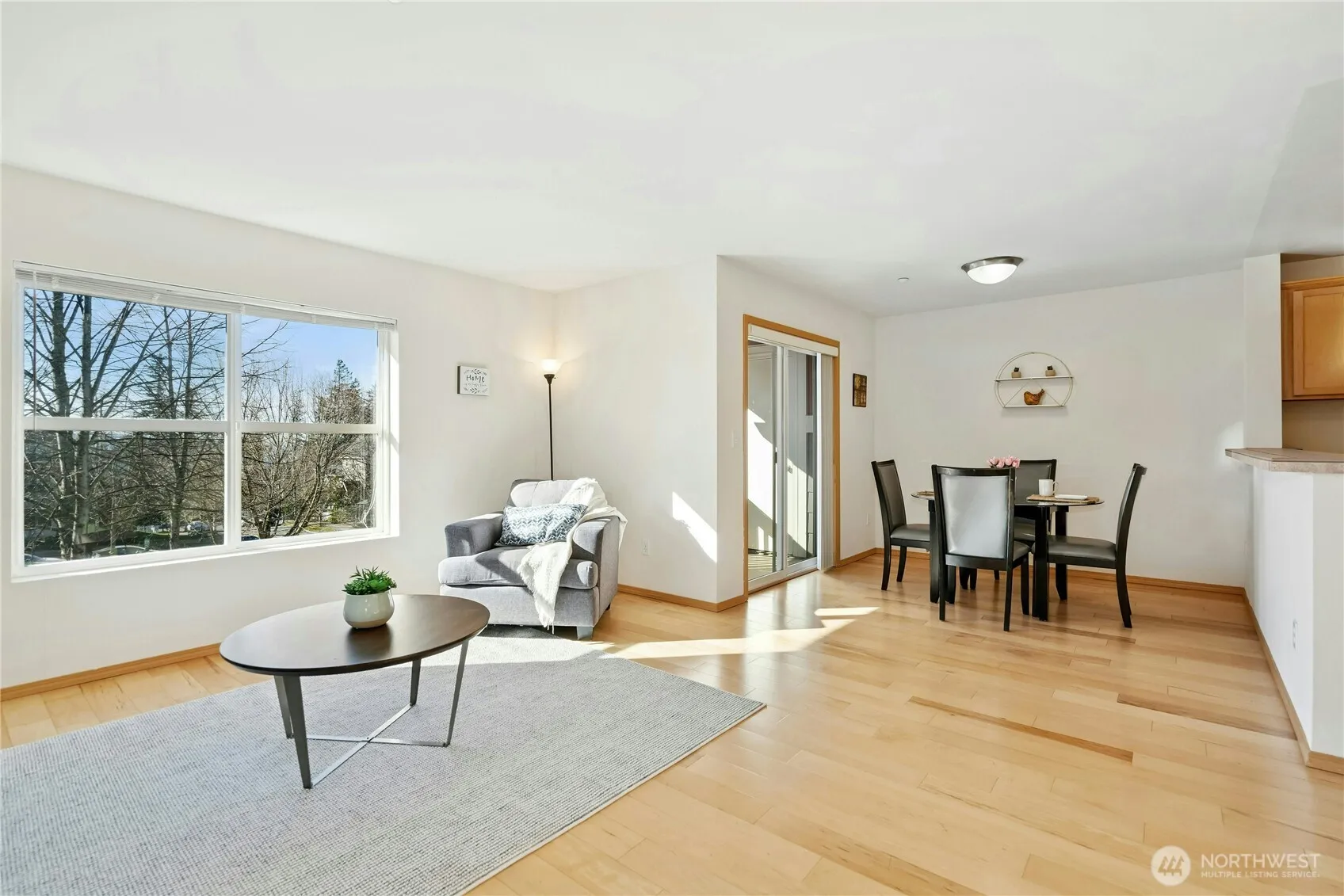 Property photo for 1672 25th Place Ne #304, Issaquah photo 5