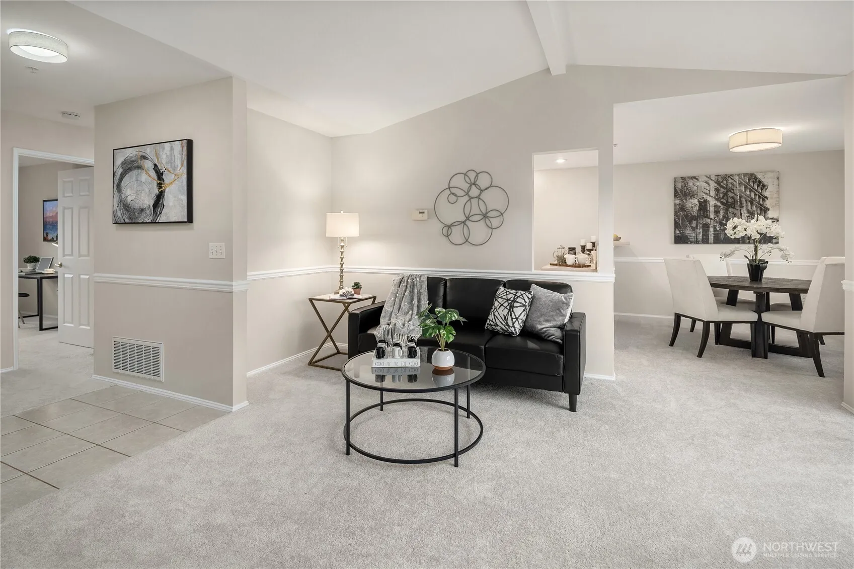 Property photo for 25235 Se Klahanie Boulevard #e301, Sammamish photo 4
